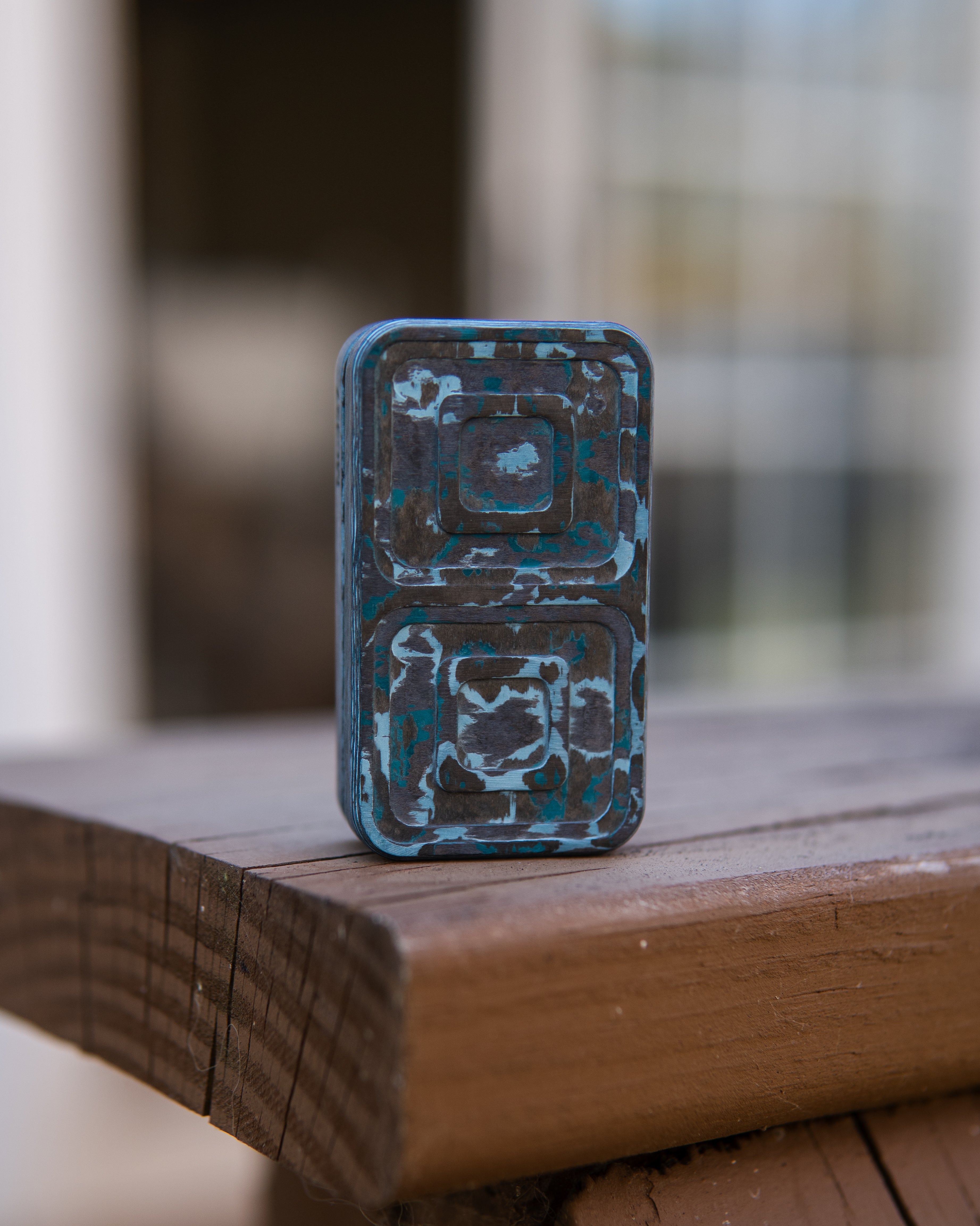 Echo Tile Fidget Slider - Maker's Choice, Arctic Storm Carbon Fiber