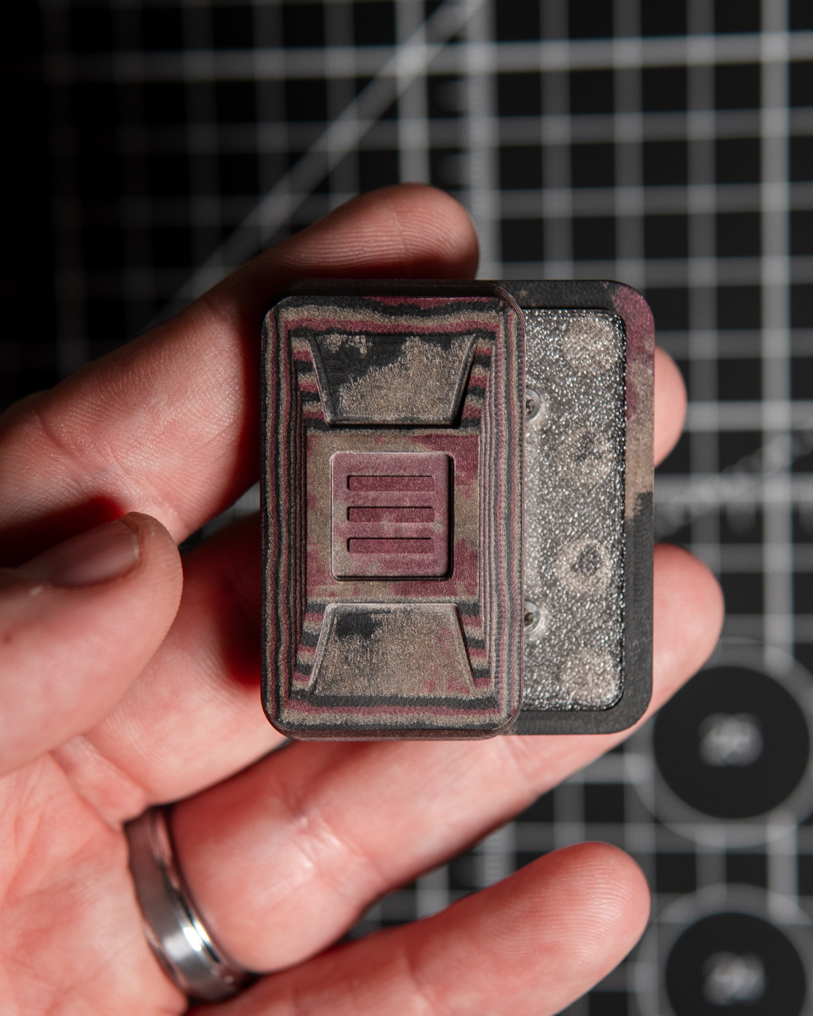 Delta Ergo Pro Tile Fidget Slider - Maker's Choice, Richlite Sloan