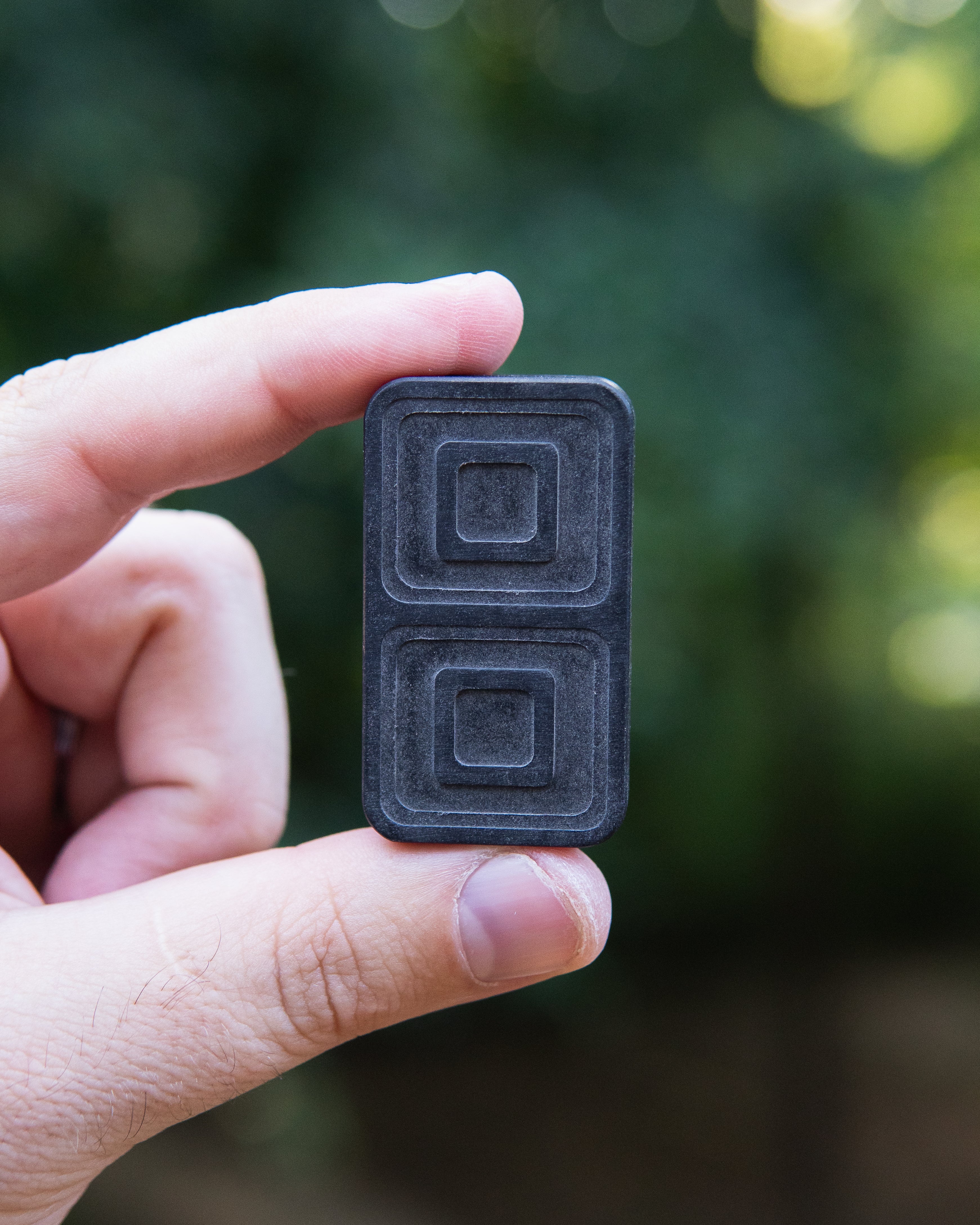 Echo Tile Fidget Slider - Maker's Choice, Black Richlite