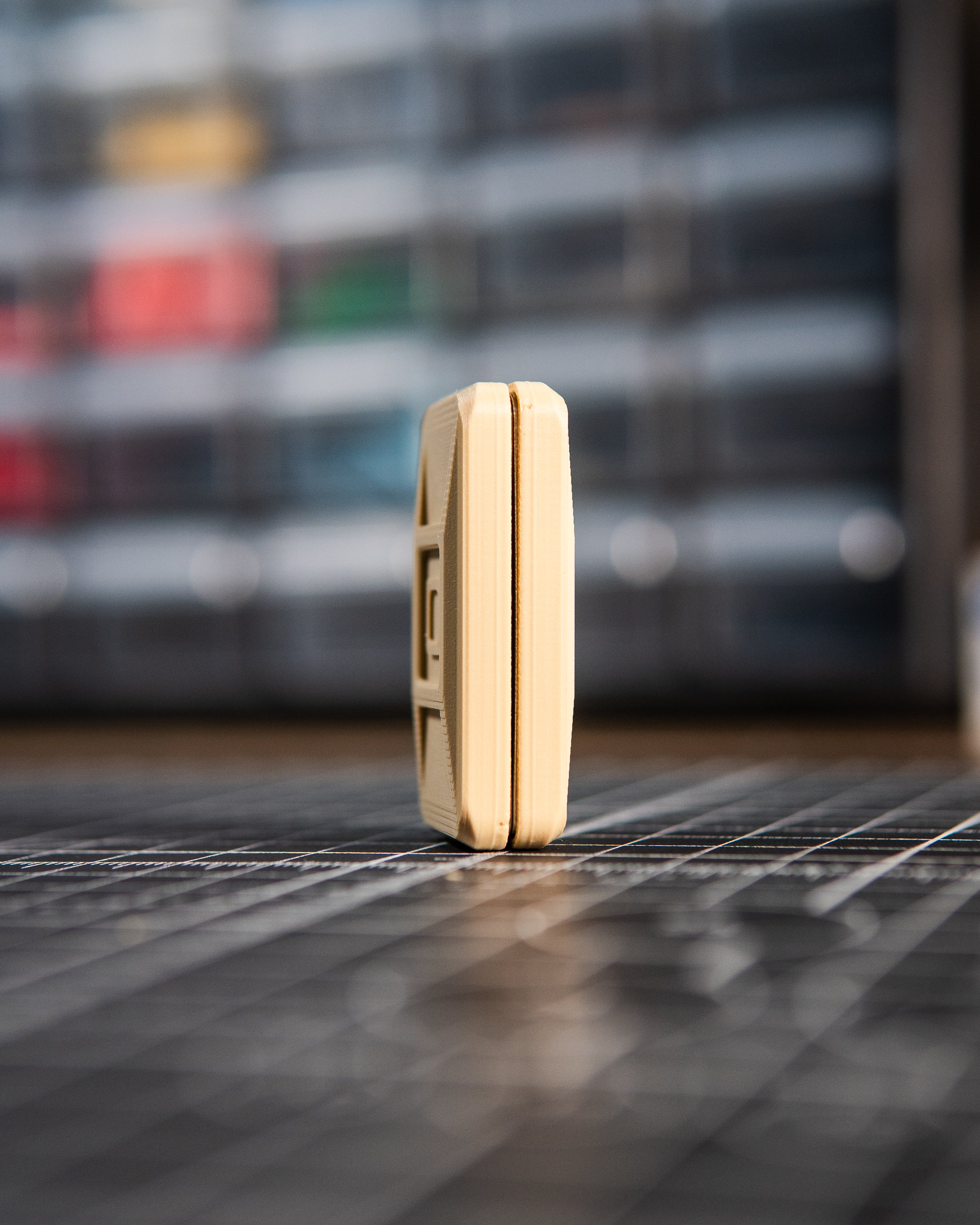 Echo Ergo Tile Fidget Slider - Maker's Choice, Coyote Plastic (BETA)