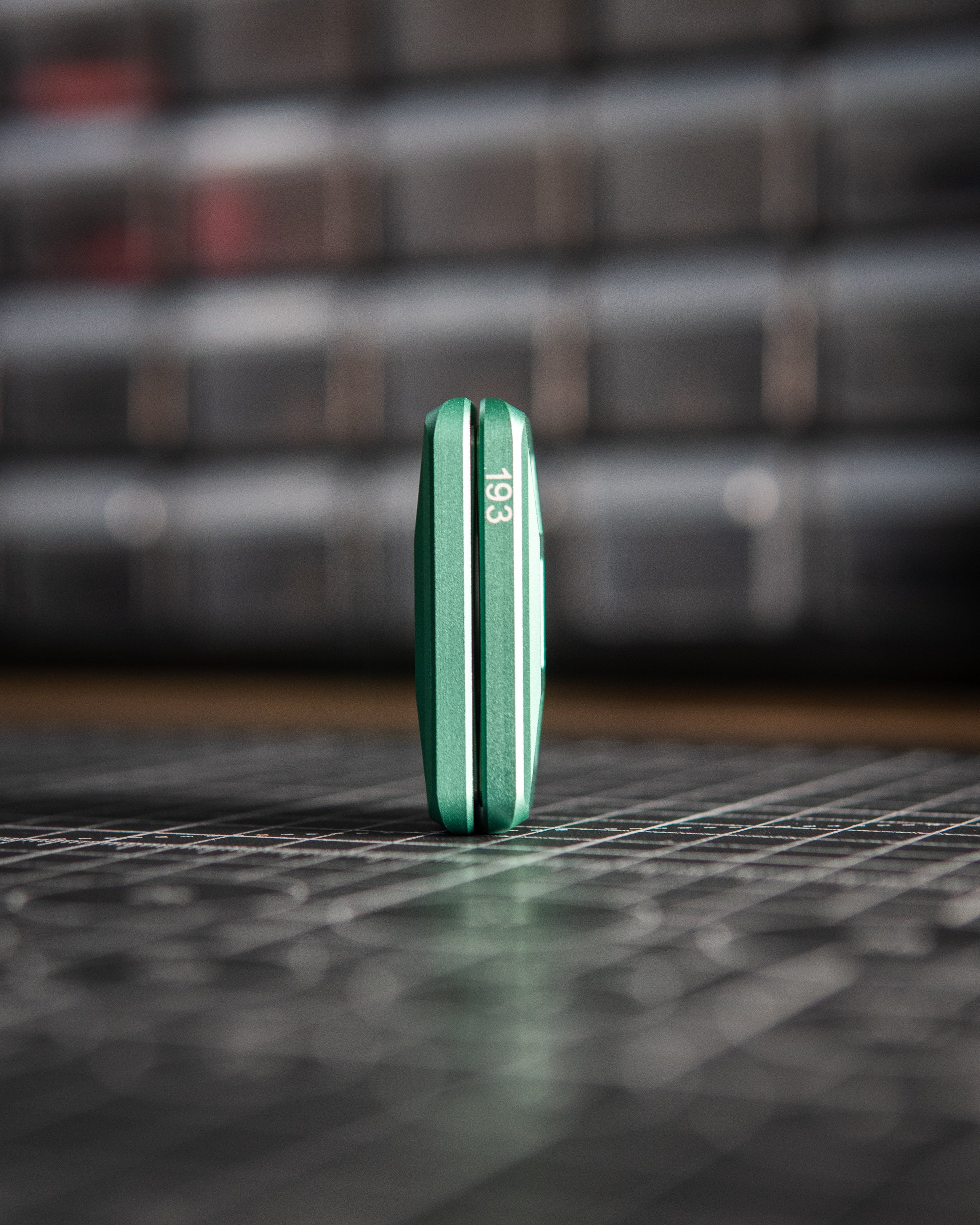 Delta Ergo Tile Fidget Slider - Maker's Choice, Aluminum "Seafoam Blast"