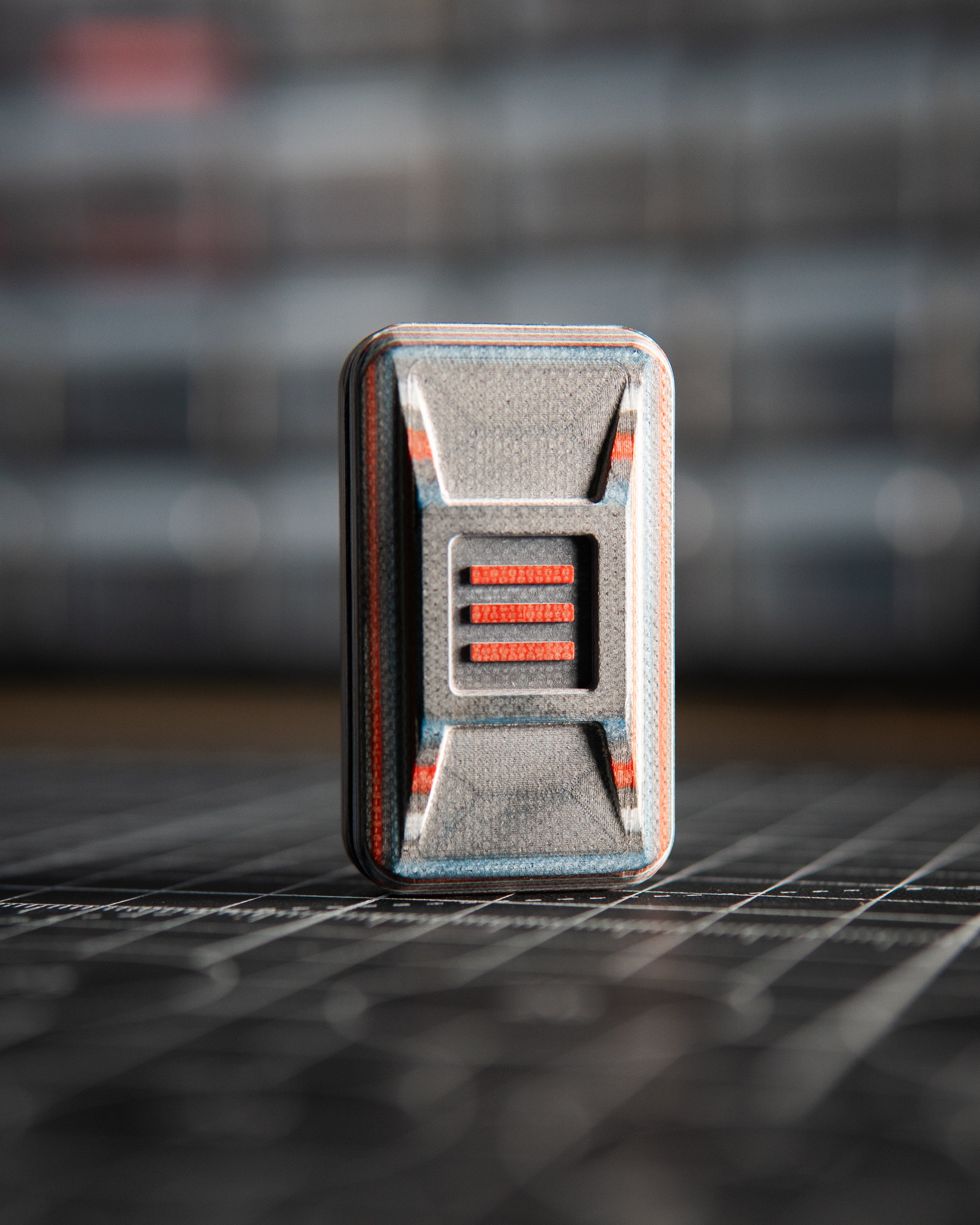 Delta Ergo Pro Tile Fidget Slider - Maker's Choice, Sonic Blast G10