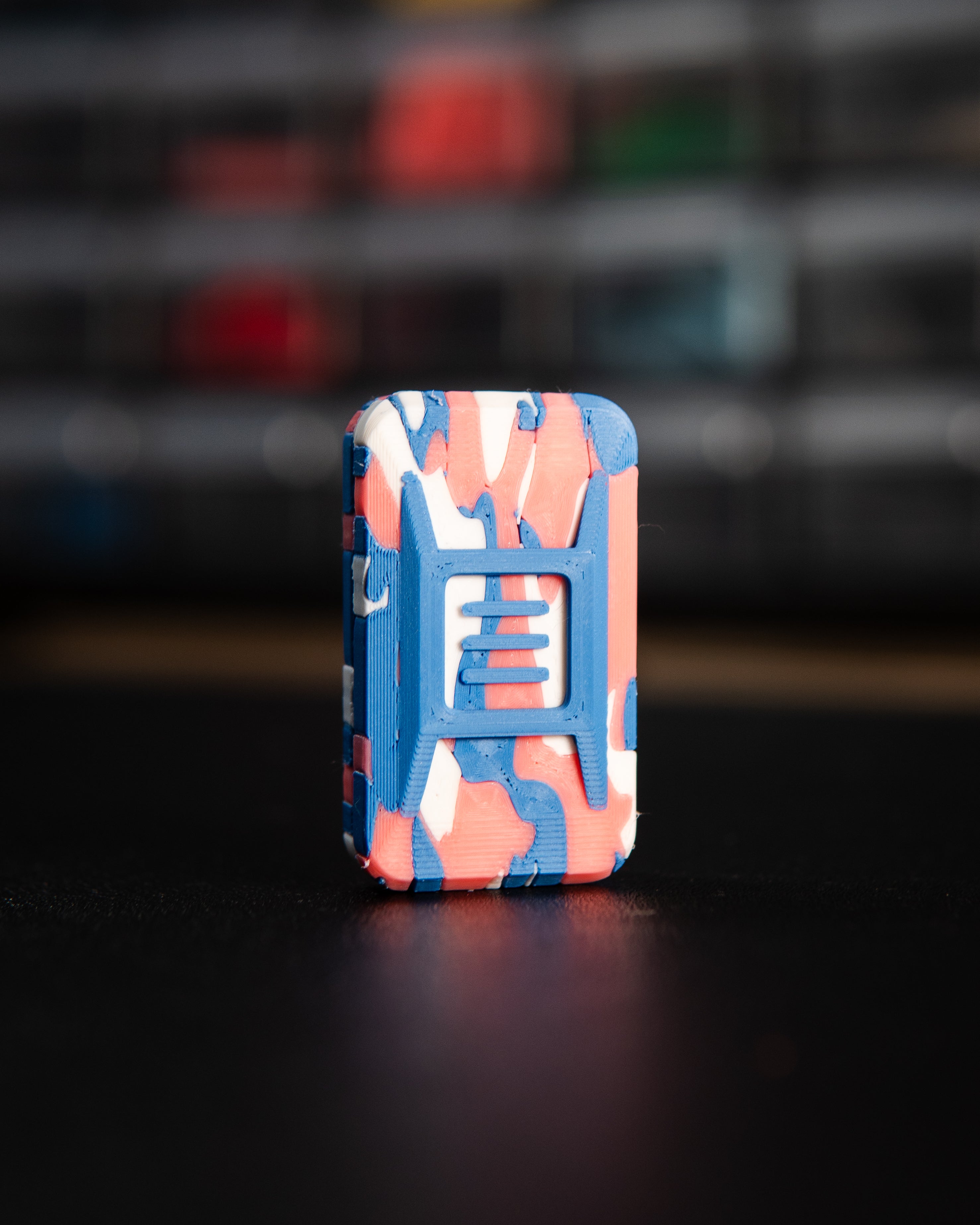 Delta Ergo Tile Fidget Slider - Tiger Camo Blue/White/Pink