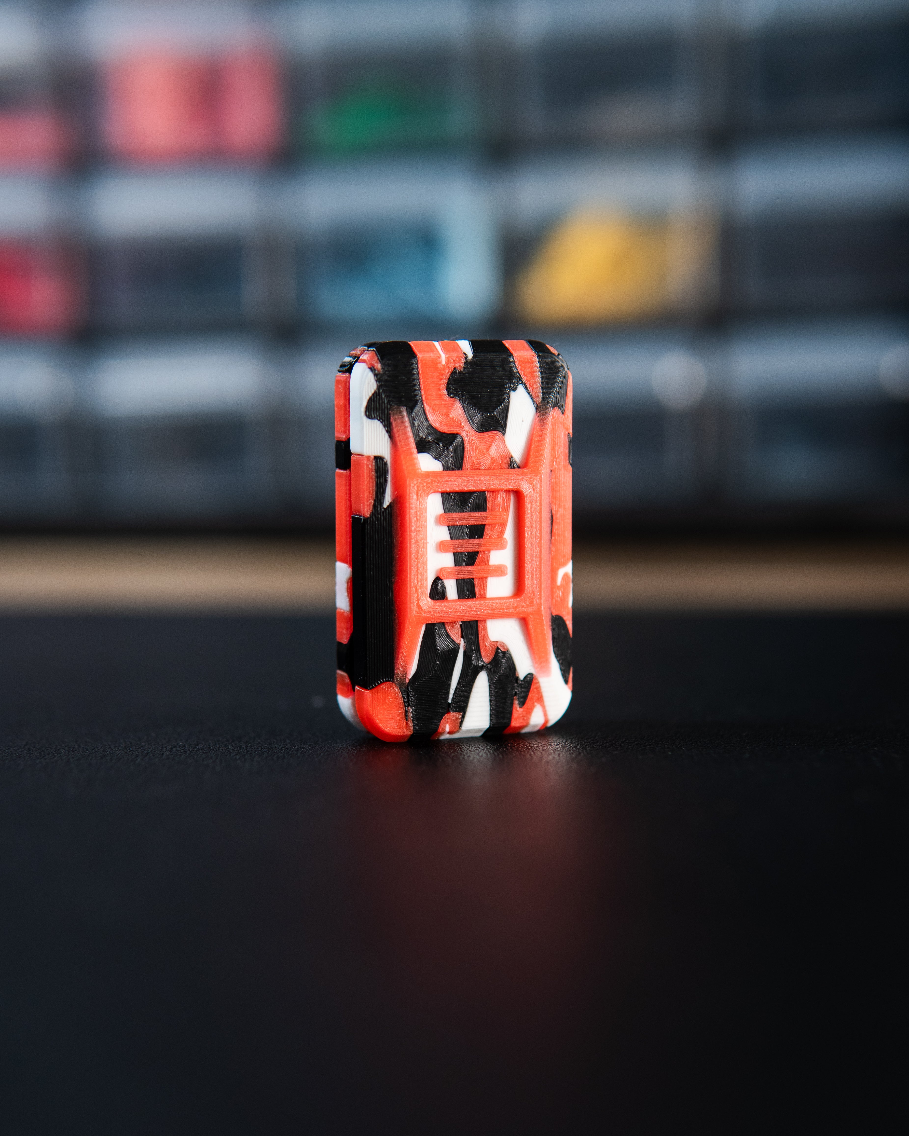 Delta Ergo Tile Fidget Slider - Tiger Camo Red Glow/Black/White