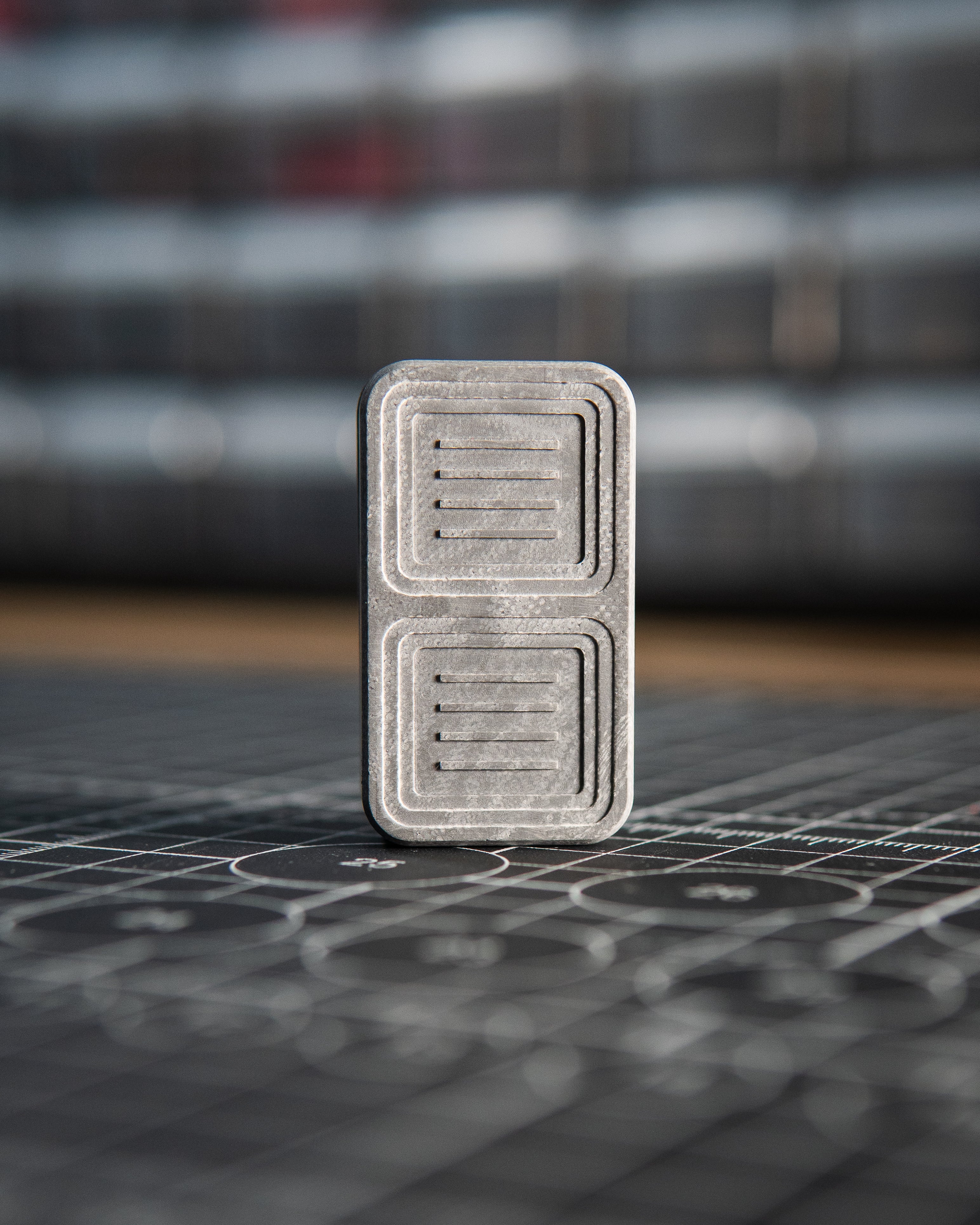 Delta Tile Fidget Slider - Maker's Choice, Light Marbled G10