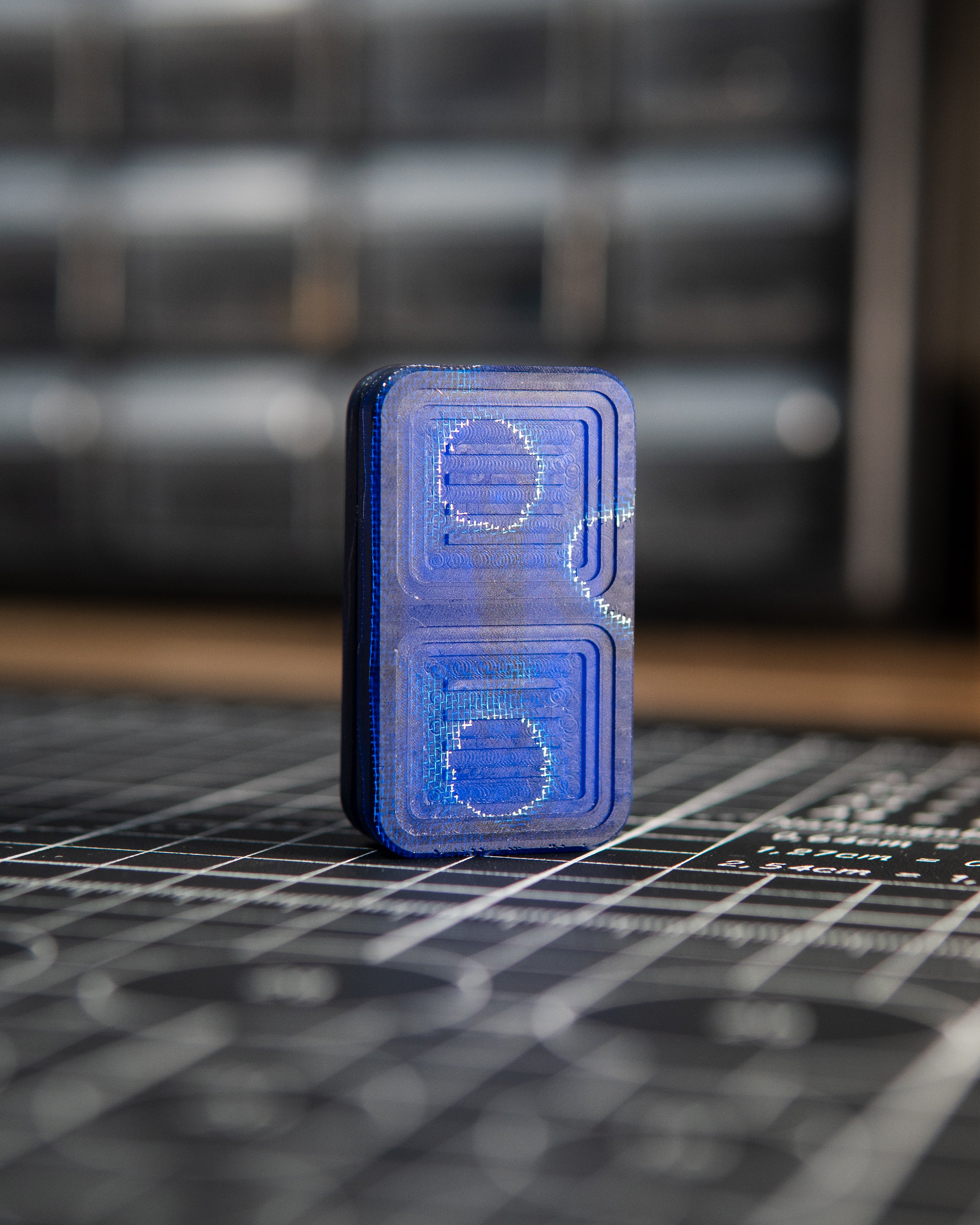 Delta Pro Tile Fidget Slider - Maker's Choice, Blue Raffir Alume Curly