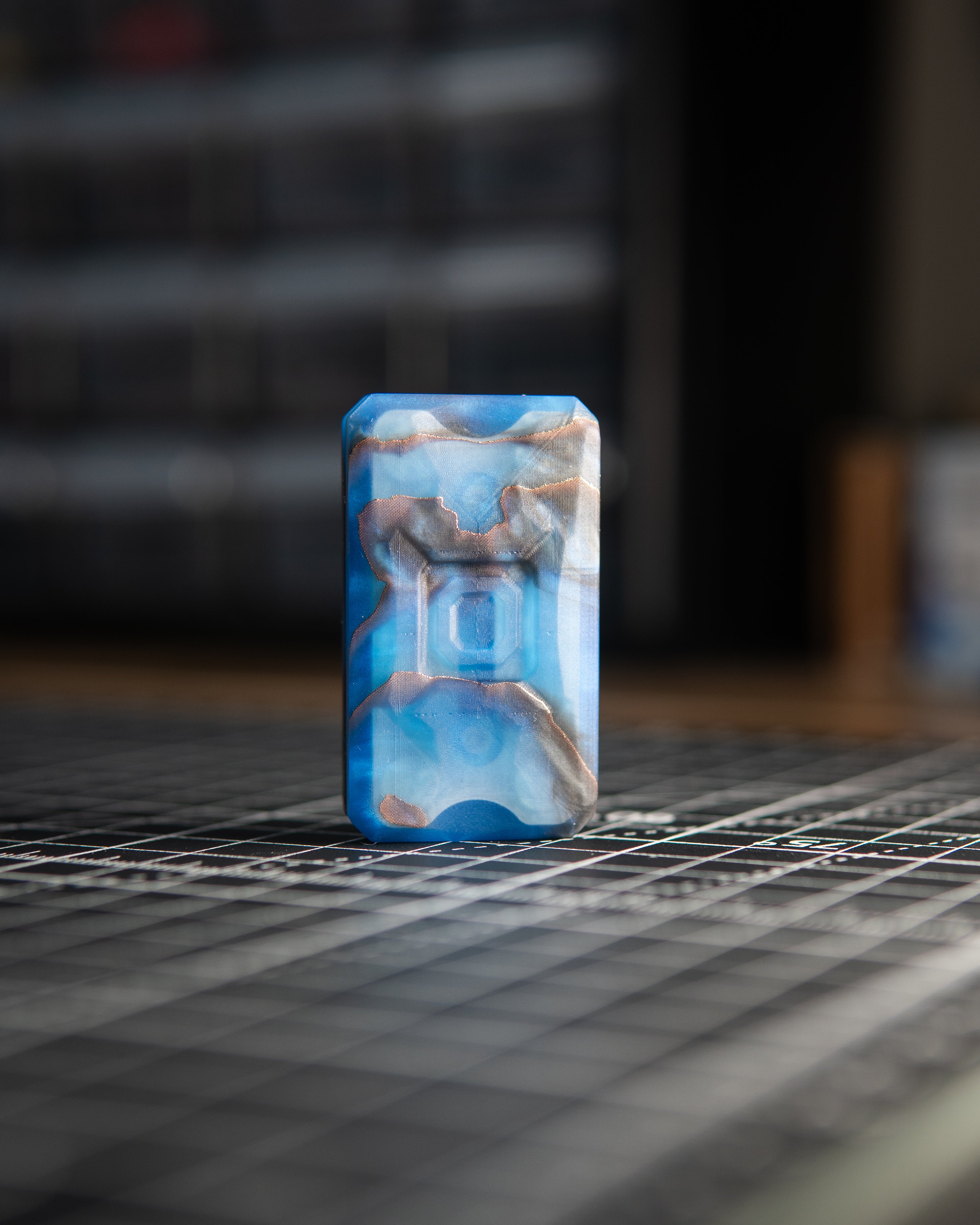Echo Appa Pro Tile Fidget Slider - Maker's Choice, Blue Resin Copper Net Infused