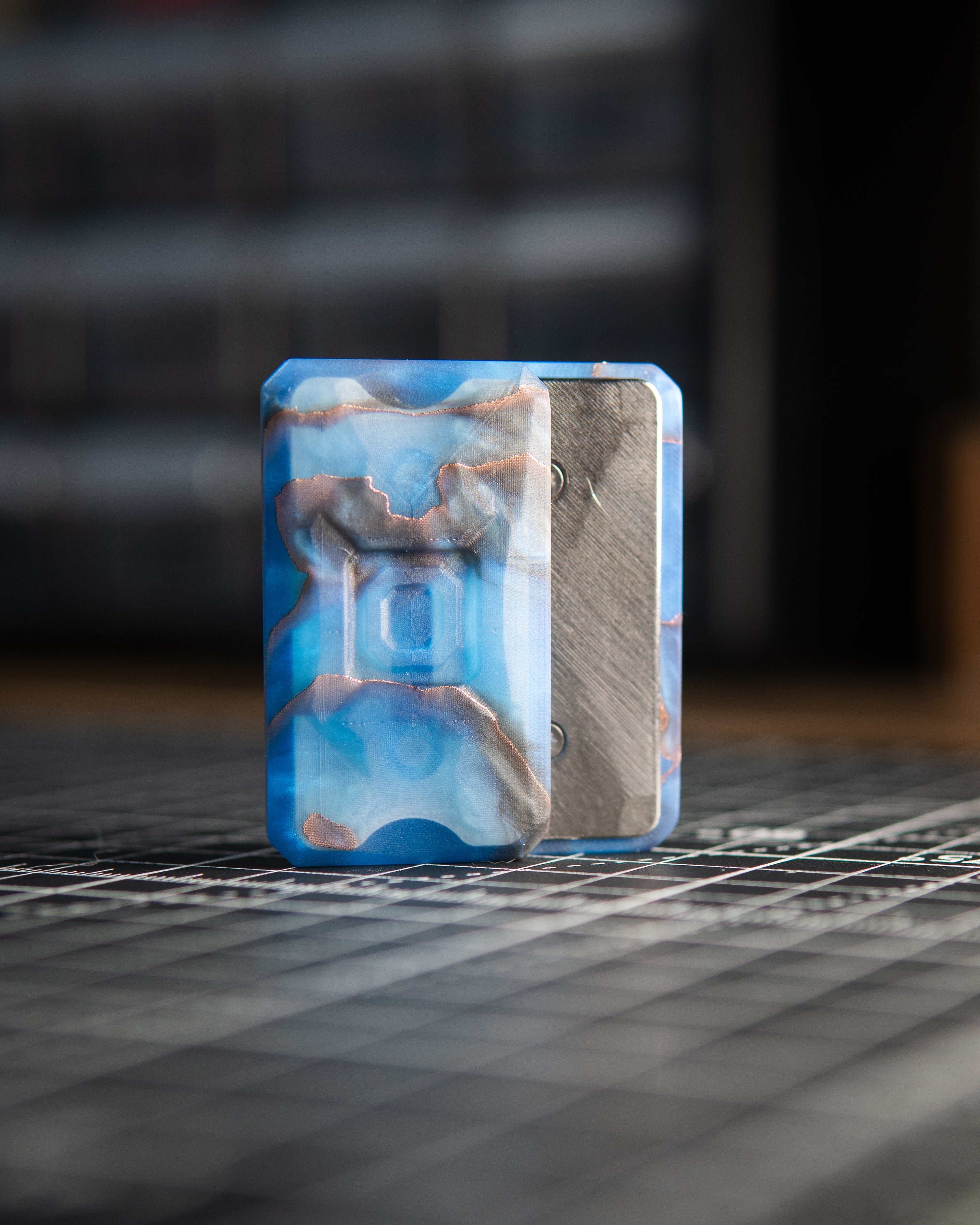 Echo Appa Pro Tile Fidget Slider - Maker's Choice, Blue Resin Copper Net Infused