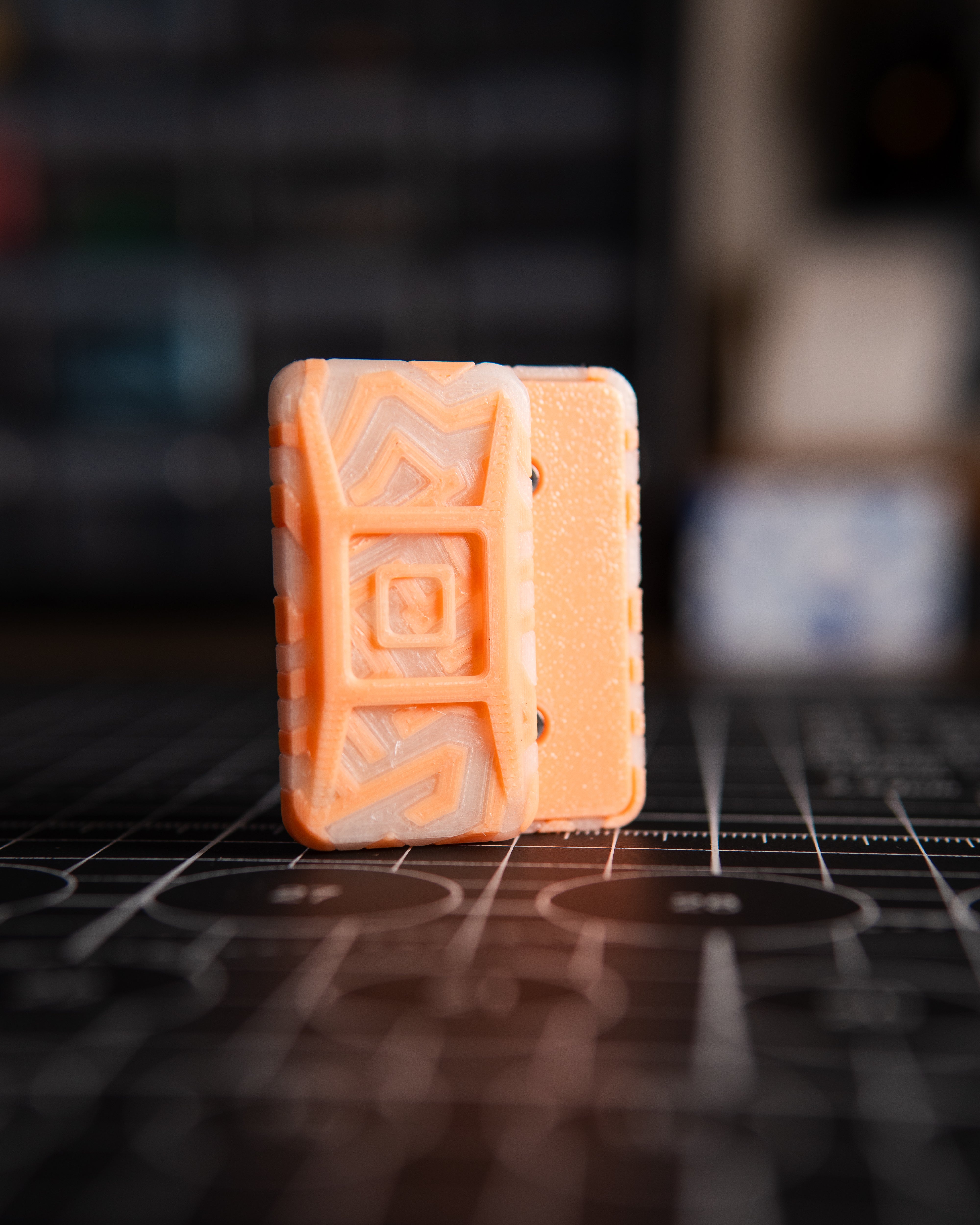 Echo Ergo Tile Fidget Slider - Maker's Choice, Metro Labyrinth Orange & White Glow