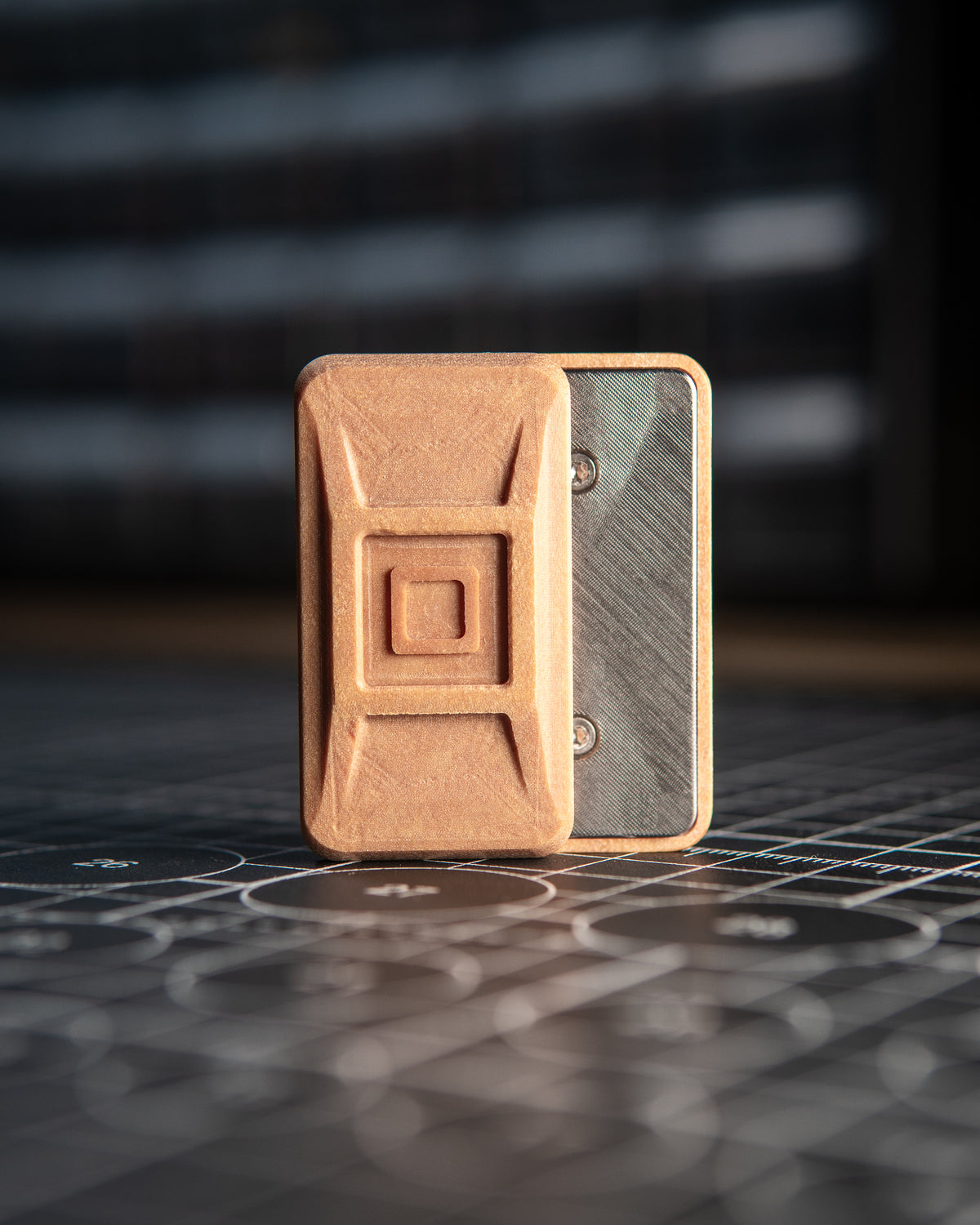 Echo Ergo Pro Tile Fidget Slider - Richlite, Maple