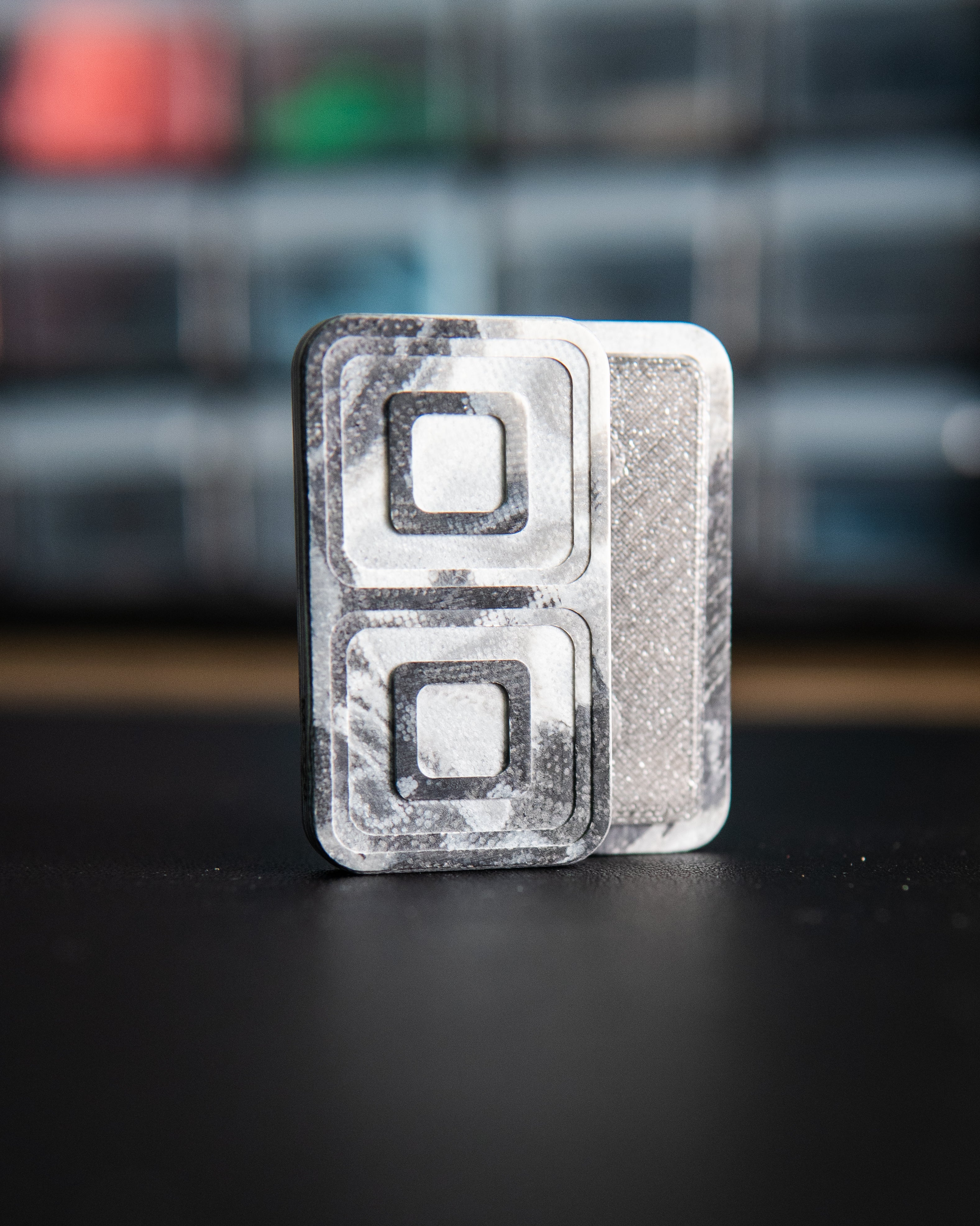 Echo Tile Fidget Slider - Maker's Choice, Black/White Marbled G10