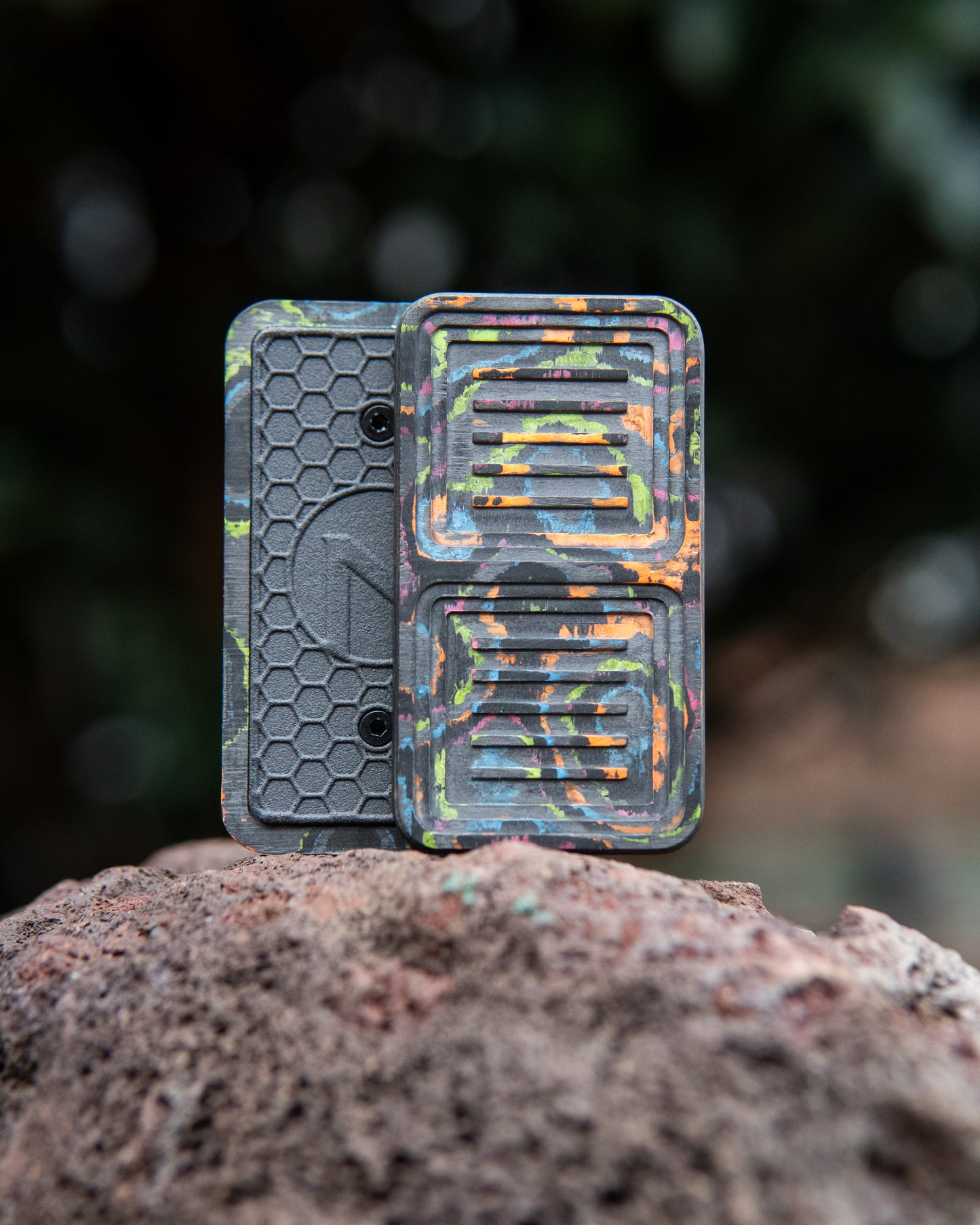 Tile Fidget Slider - Maker's Choice, 80's Camo Carbon
