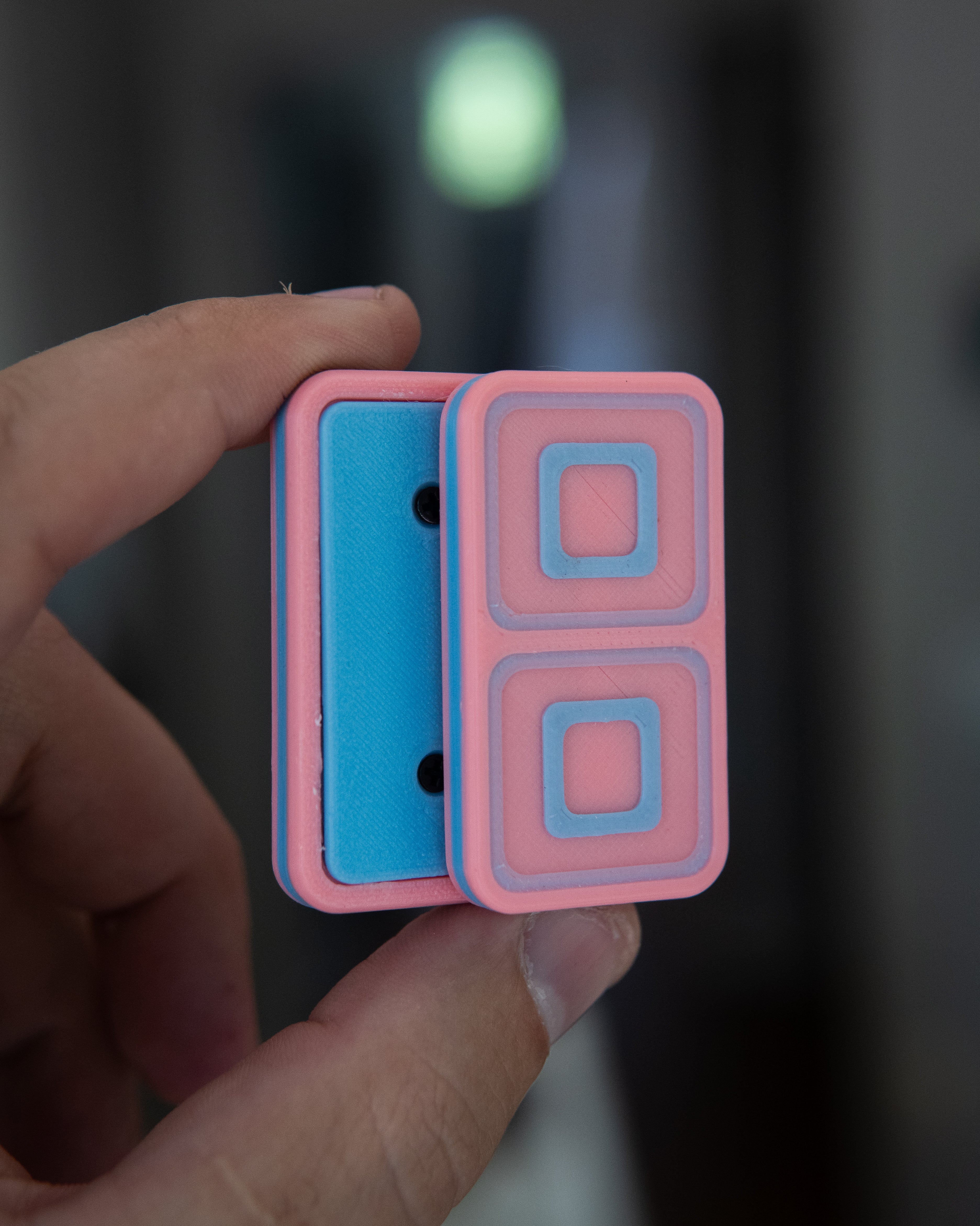 Echo Tile Fidget Slider - Maker's Choice, Pink & Blue Glow PLA