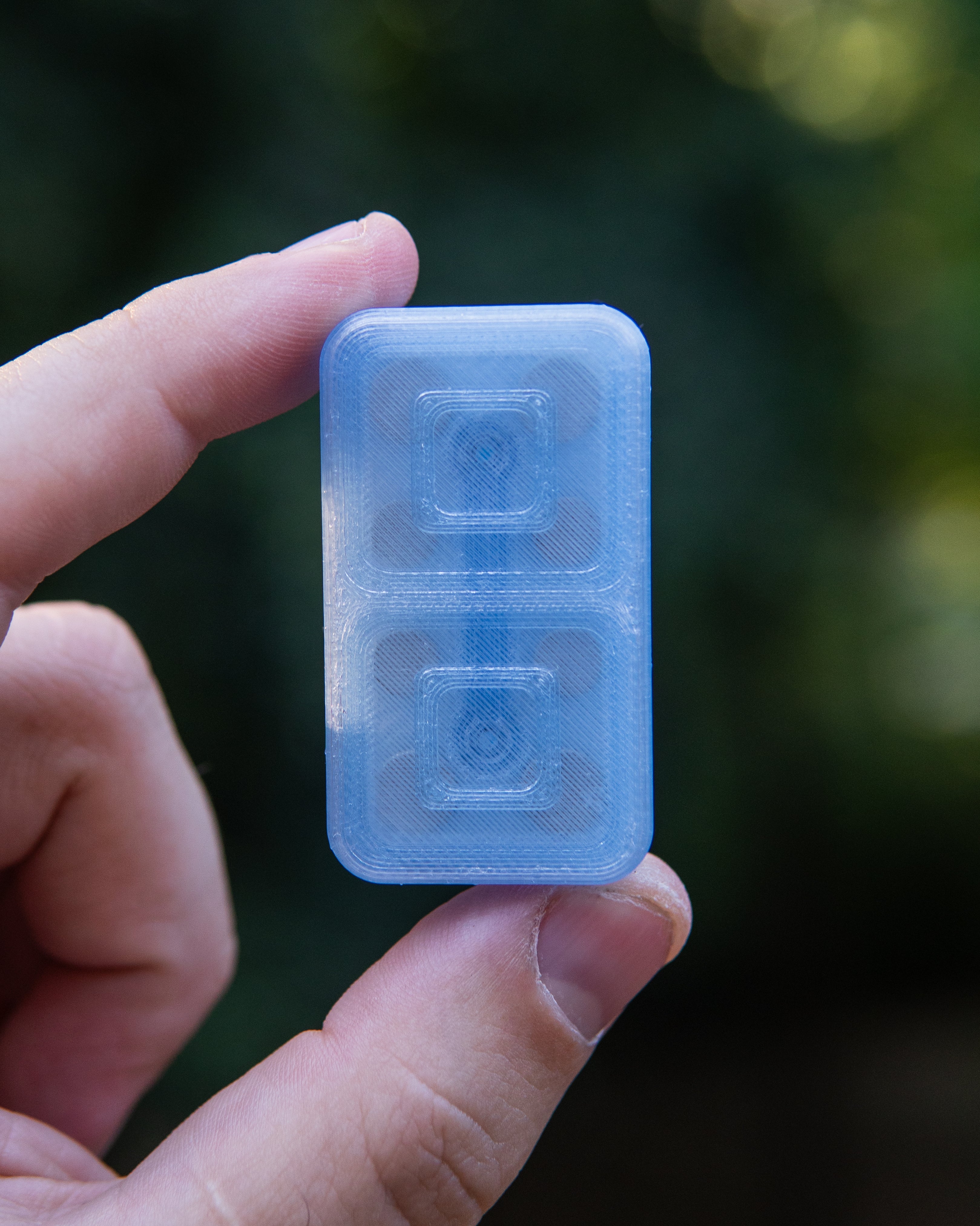 Echo Tile Fidget Slider - Maker's Choice, Translucent PETG Blue & Clear