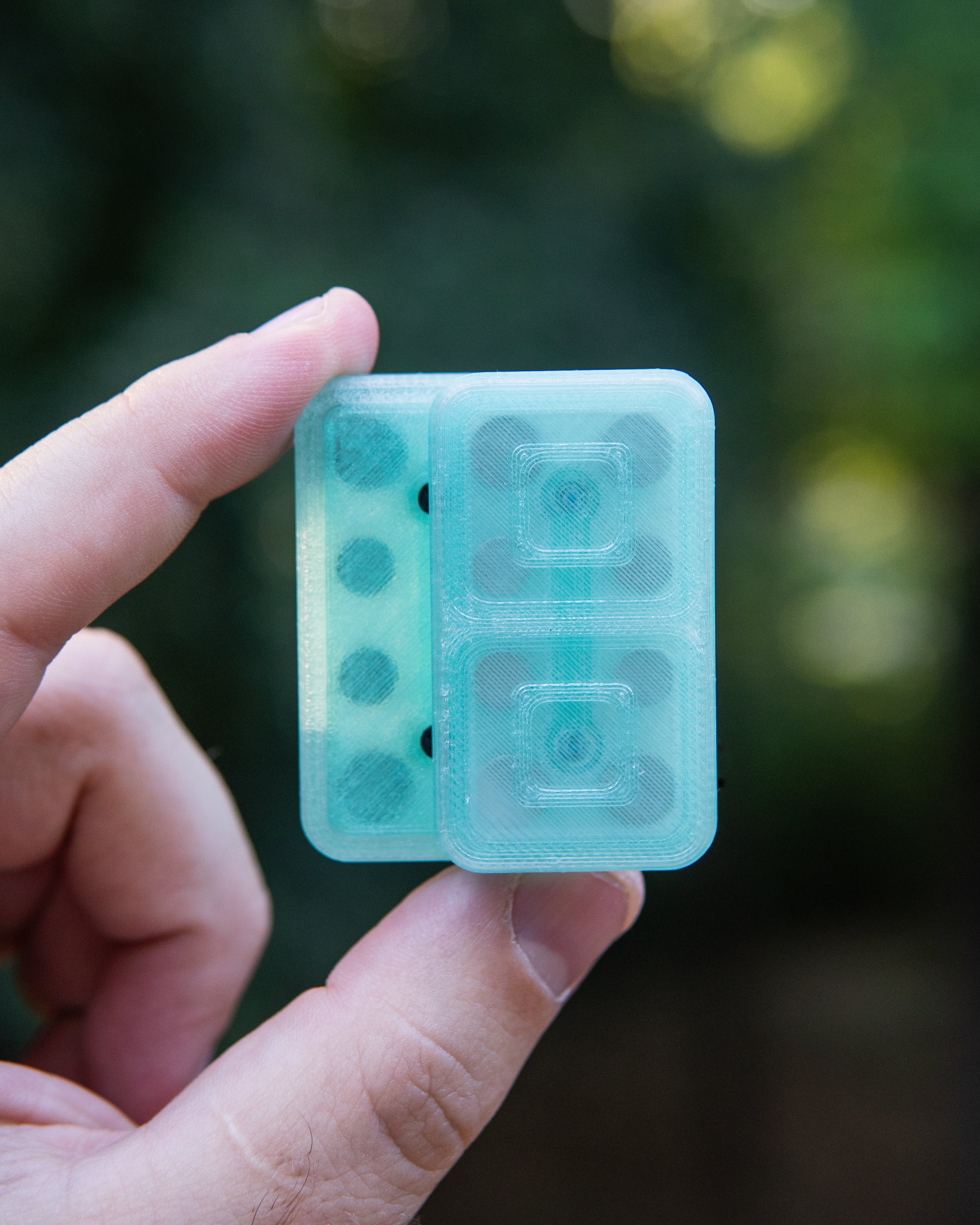 Echo Tile Fidget Slider - Maker's Choice, Translucent PETG Green & Clear