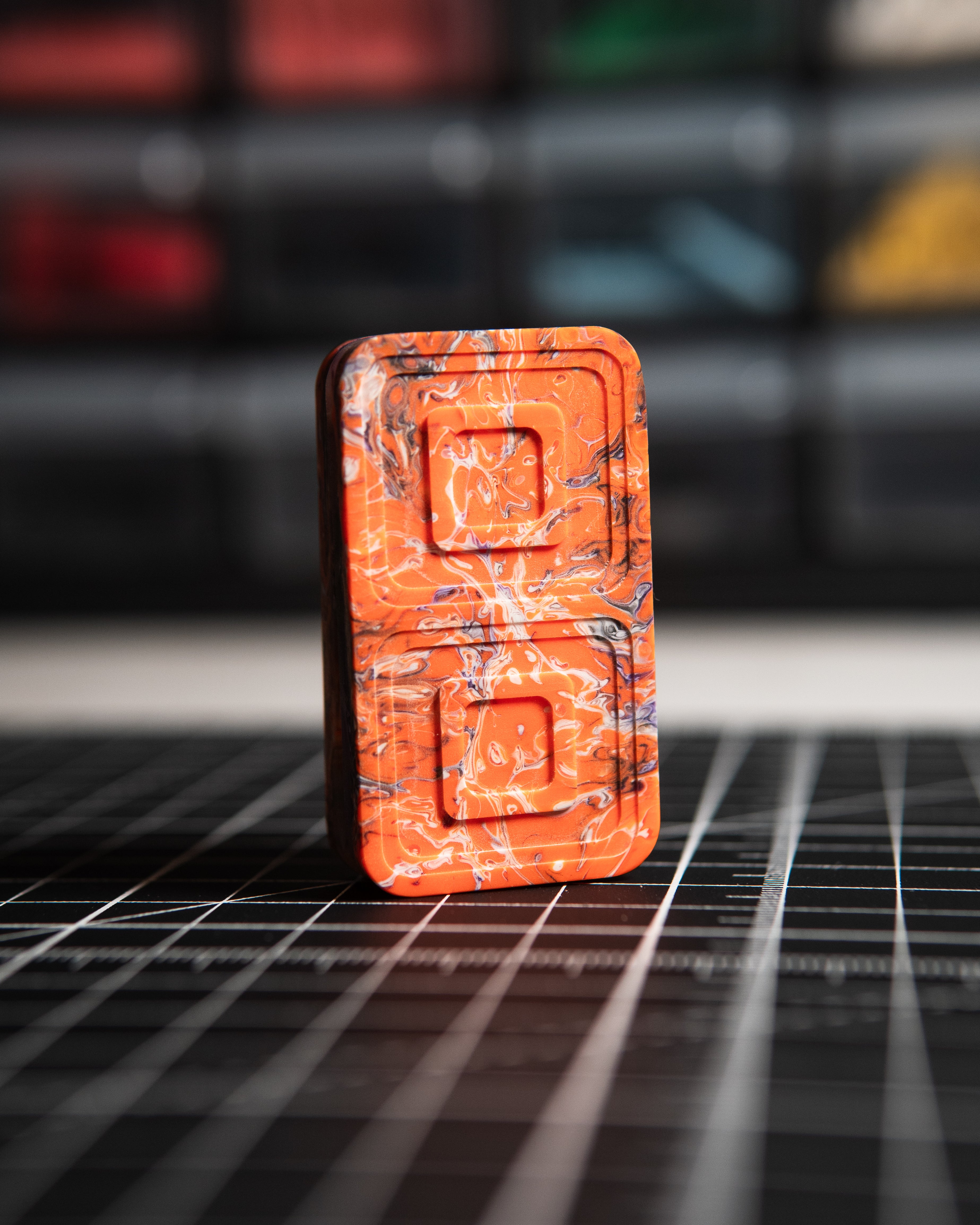 Echo Tile Fidget Slider - Maker's Choice, Kaotic Orange White Resin