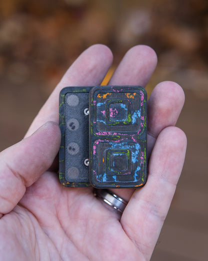 Echo Tile Fidget Slider - Maker's Choice, 80's Camo Carbon Fiber