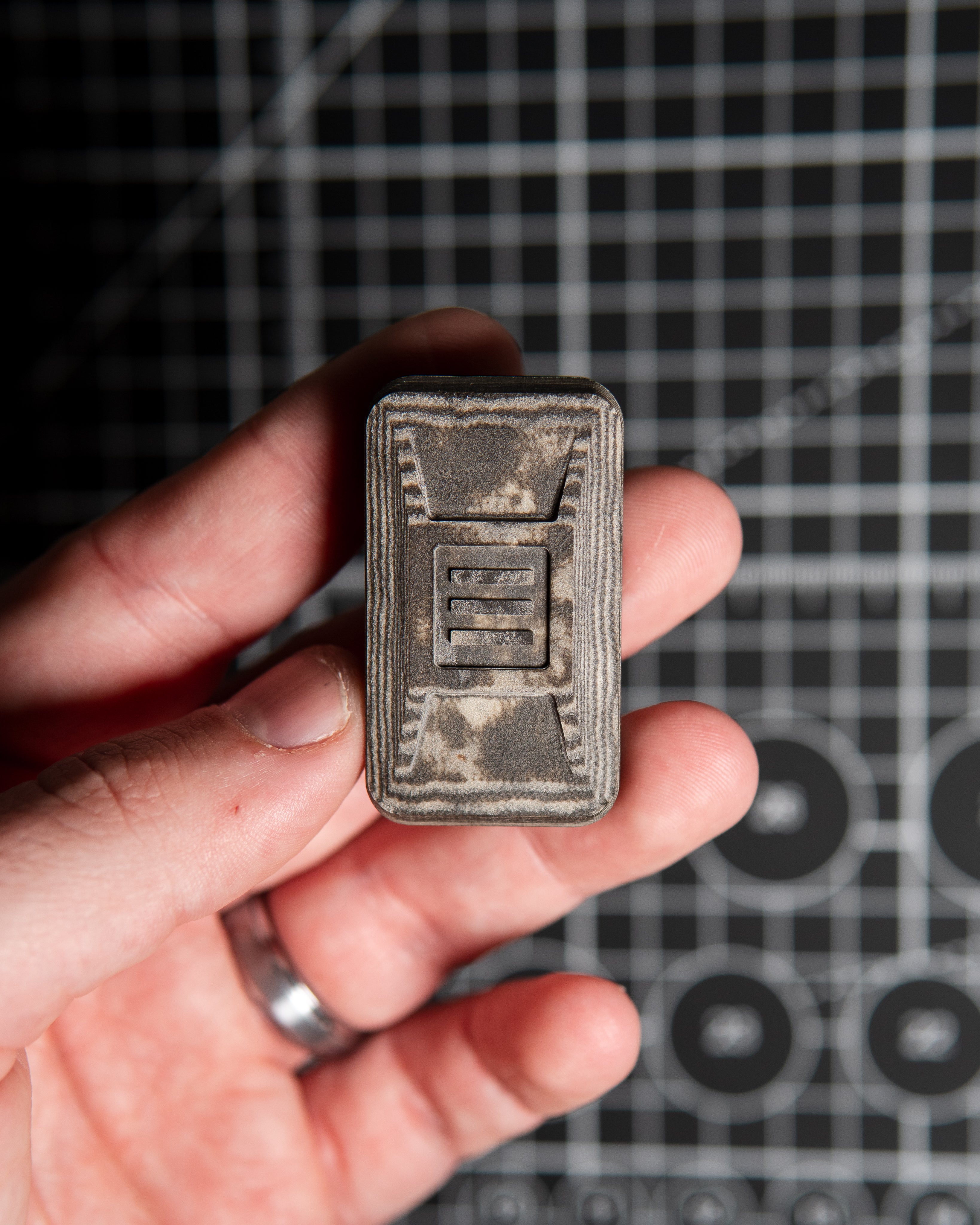 Delta Ergo Pro Tile Fidget Slider - Maker's Choice, Richlite Columbia