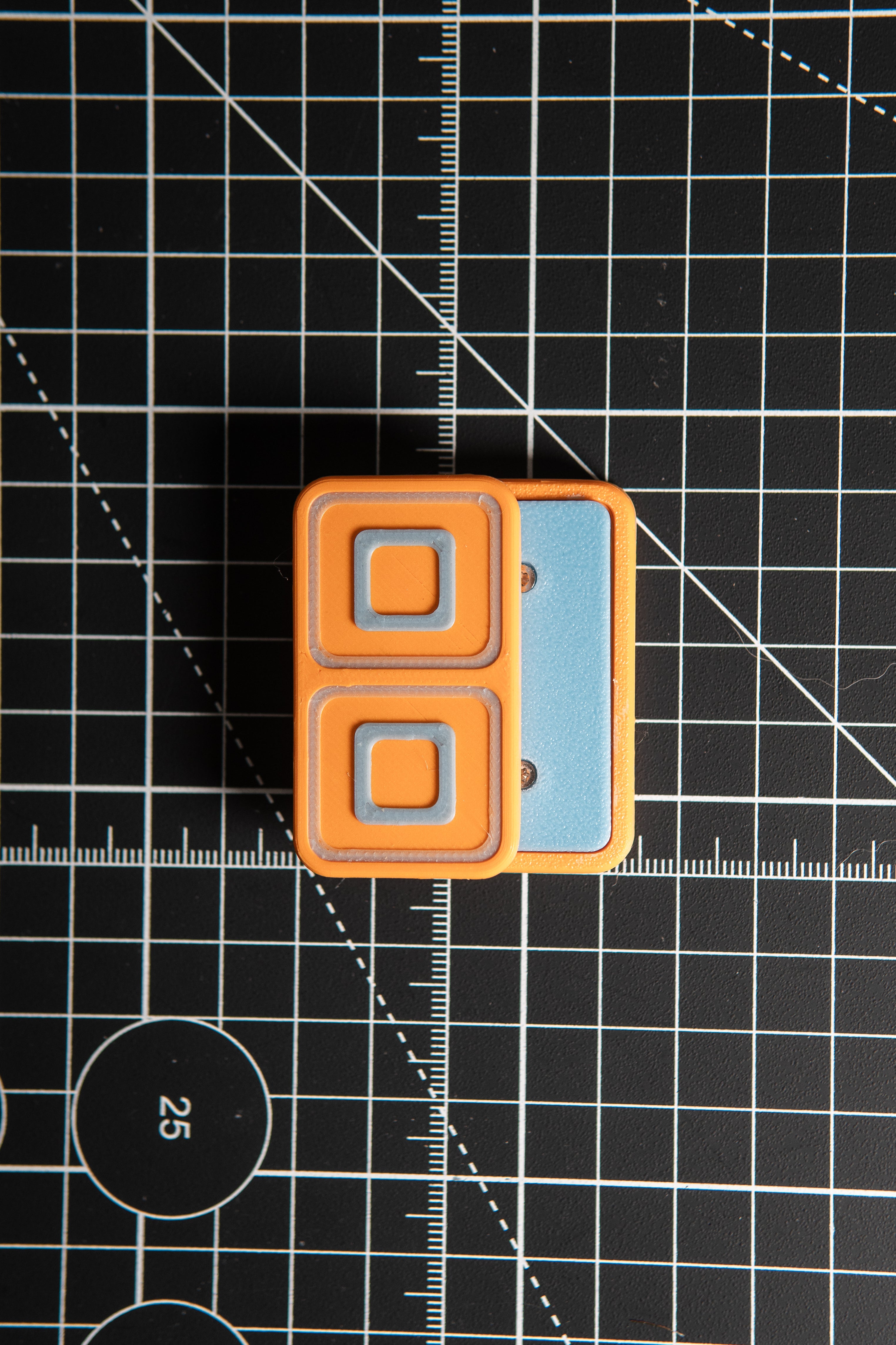 Echo Tile - Maker's Choice, Glow Orange and Blue Plastic [Blem]