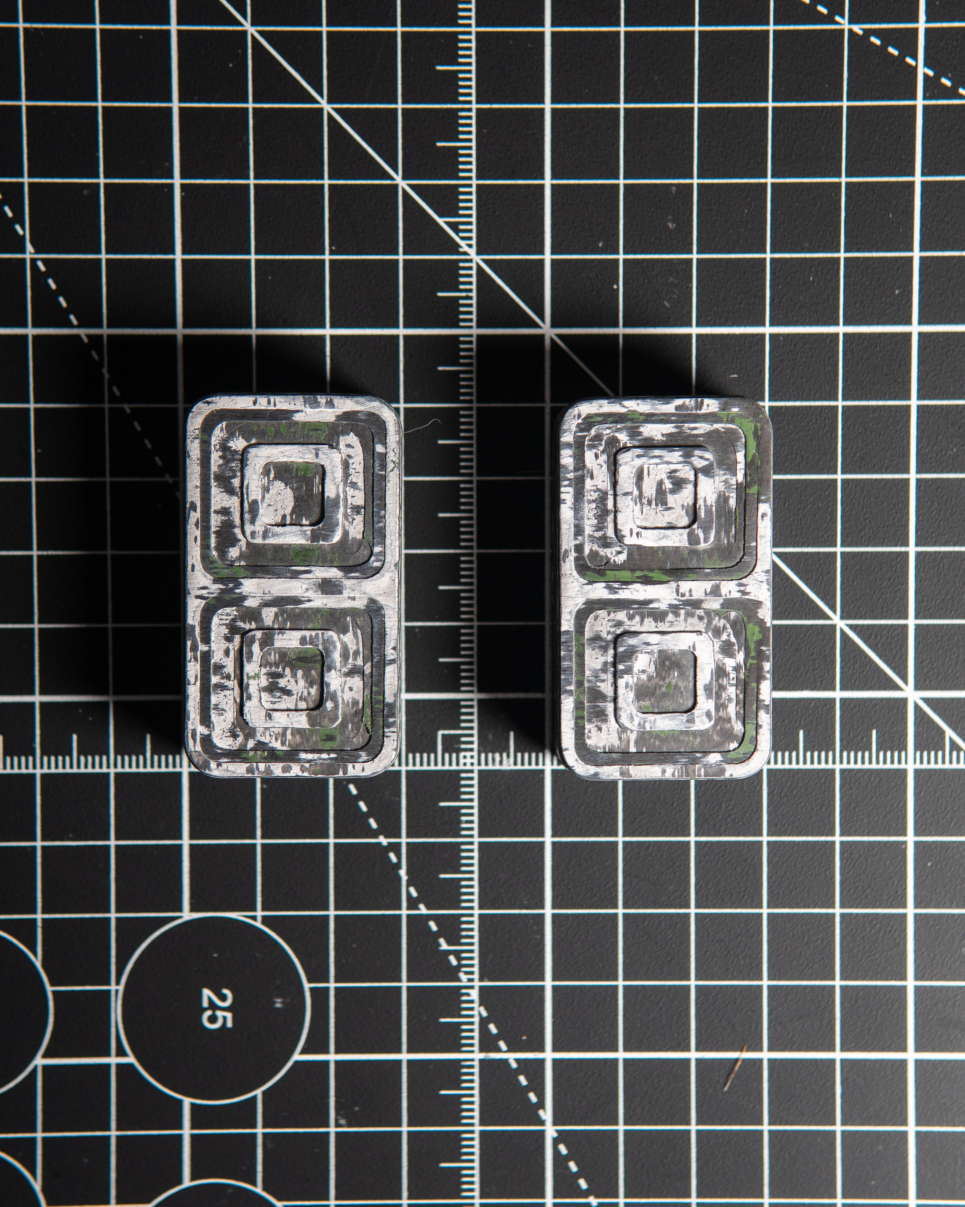 Echo Tile - Maker's Choice, Peak Pines Carbon Fiber [Blem]