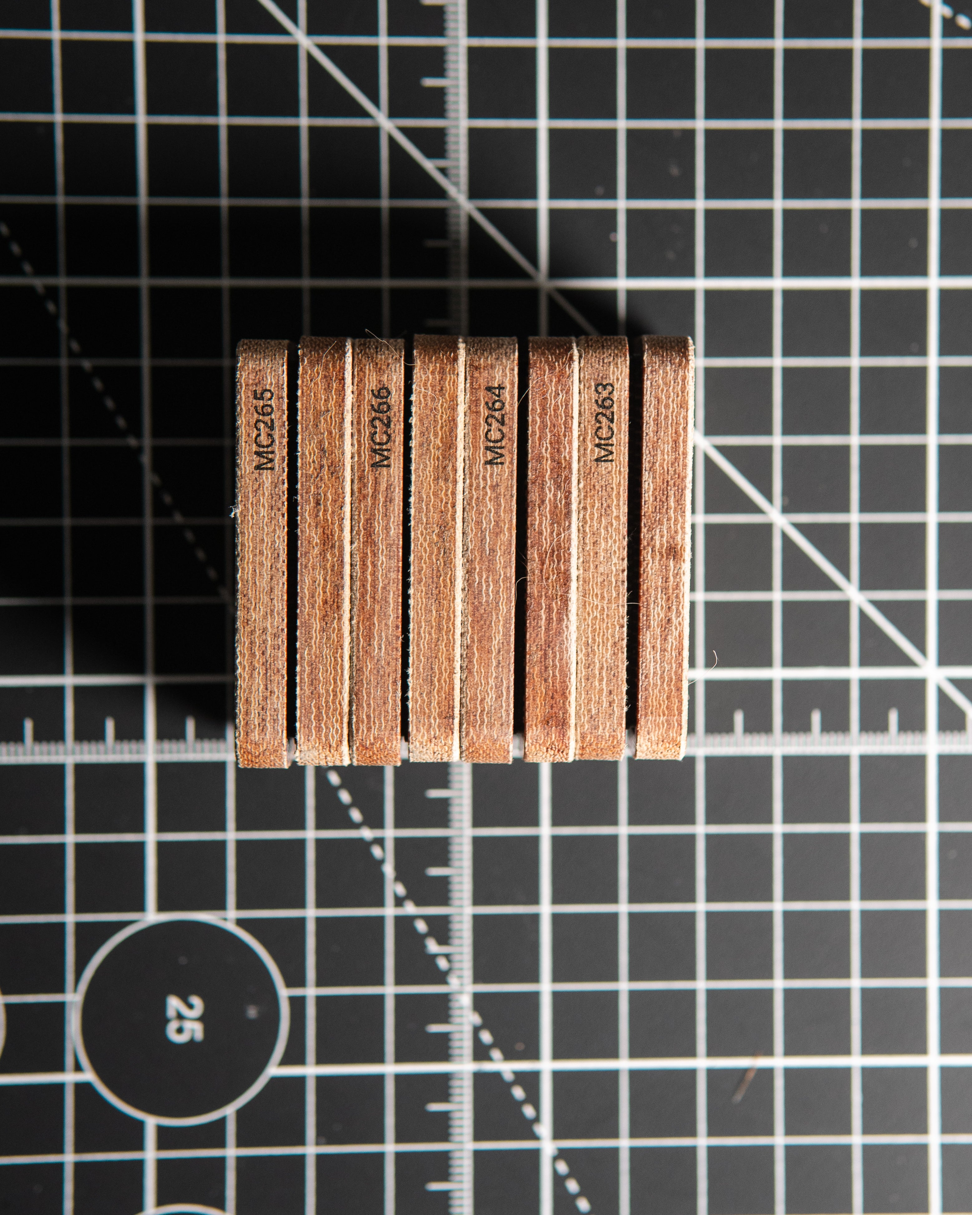 Echo Tile - Maker's Choice, Vintage Caramel Micarta [Blem]