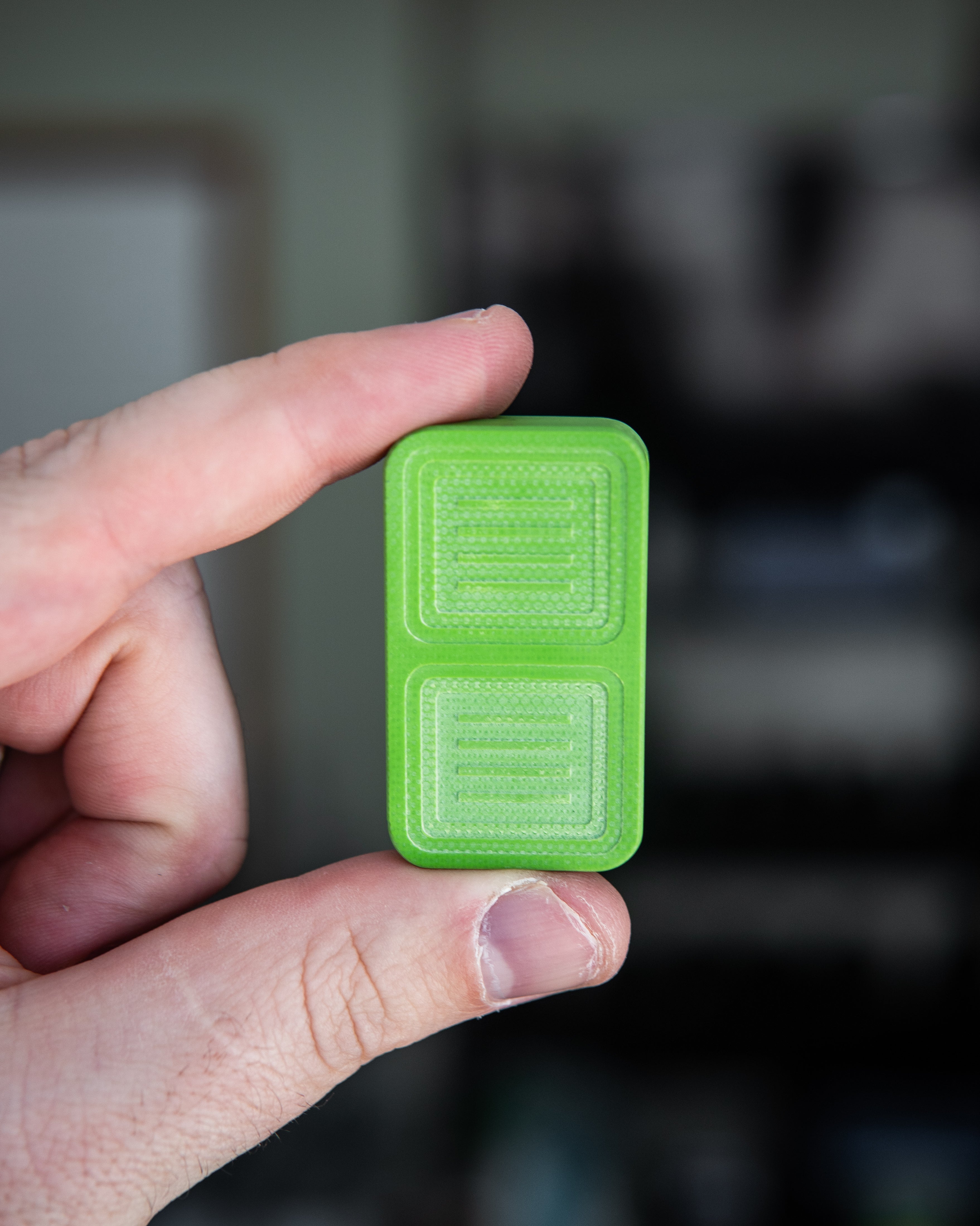 Delta Tile Fidget Slider - Maker's Choice, Toxic Green G10