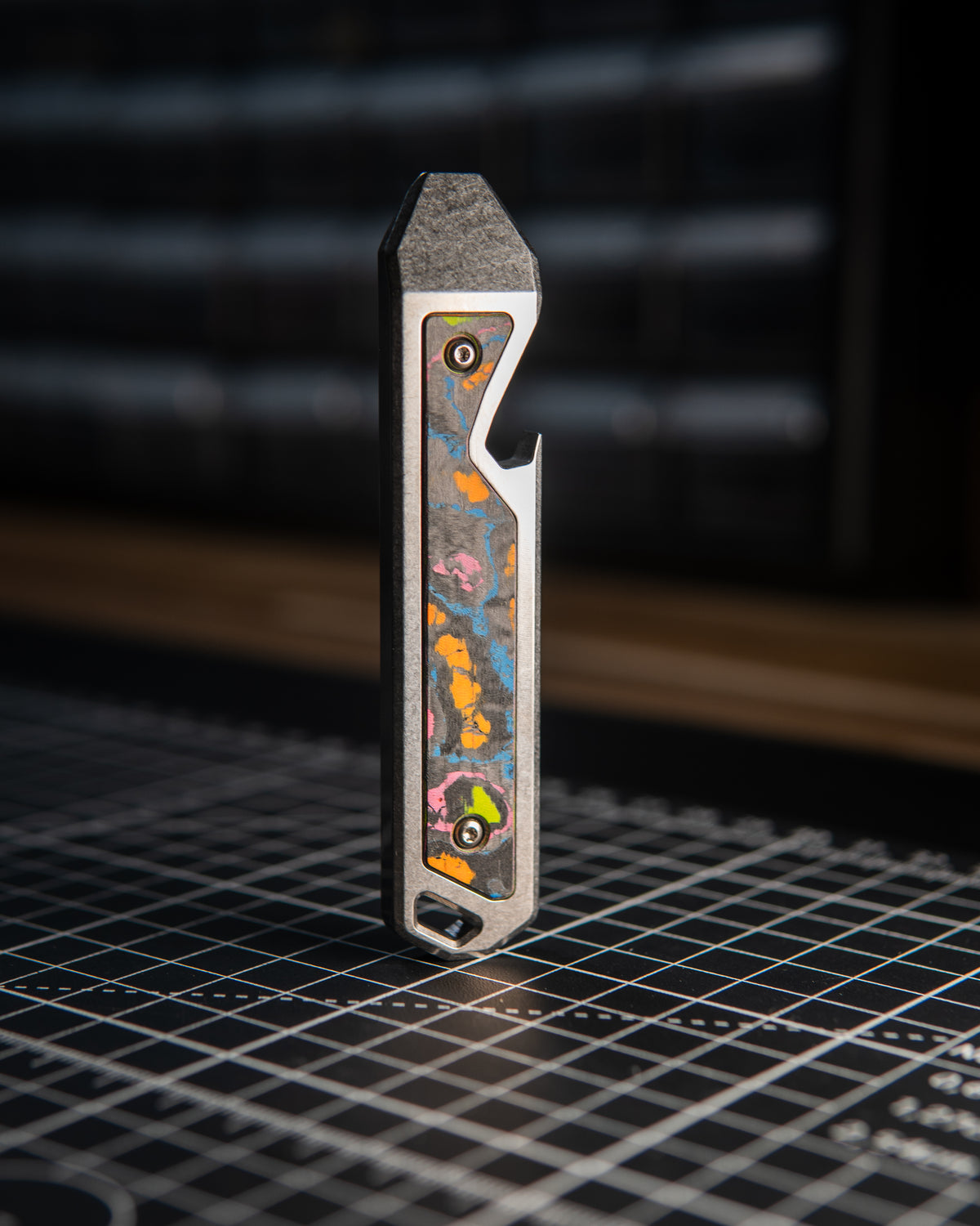Alpha Titanium Prybar Inlay - 80's Camo Carbon Fiber