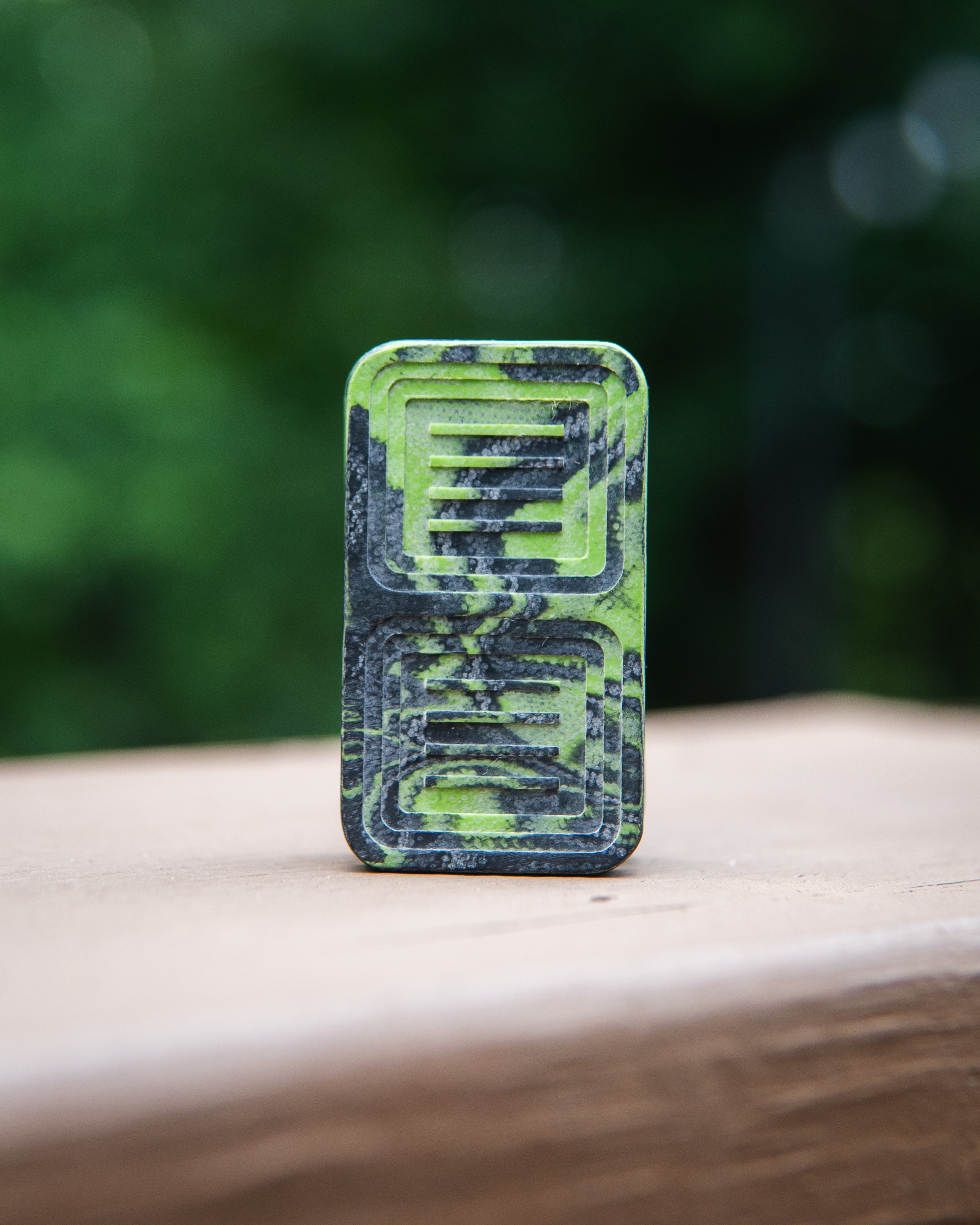 Delta Tile Fidget Slider - Maker's Choice, Marbled Toxic Green G10