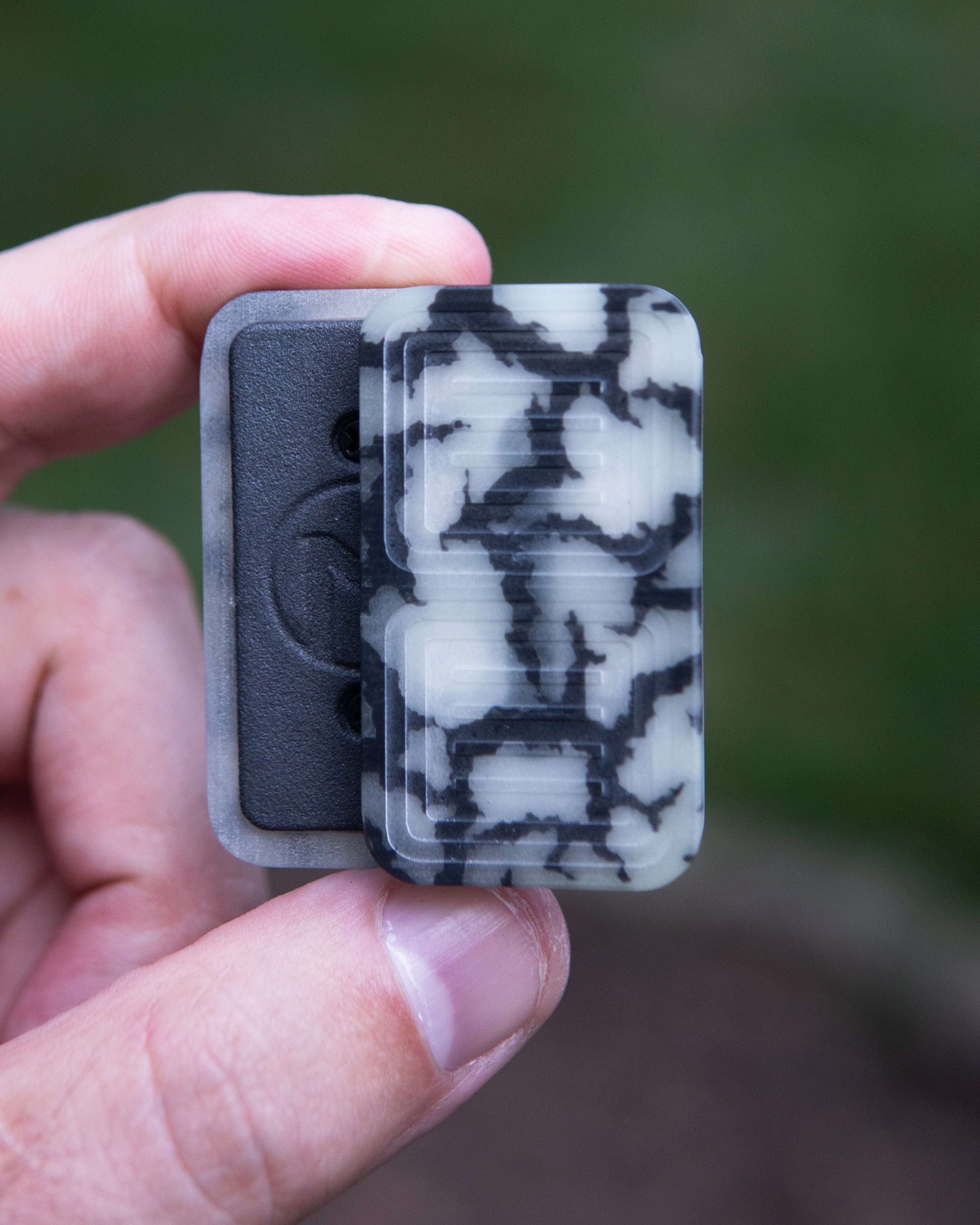 Delta Tile Fidget Slider - Maker's Choice, Glow Crack #2