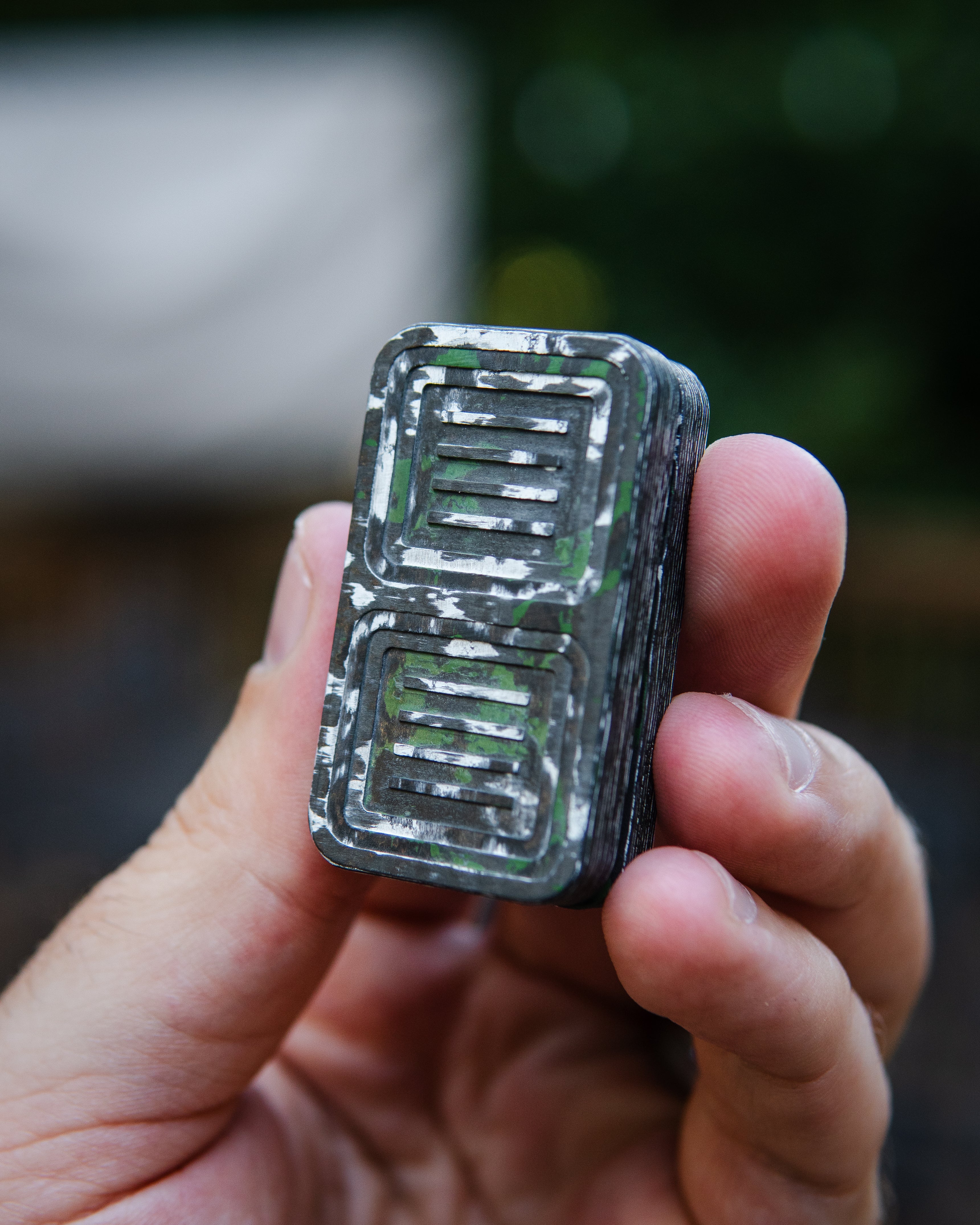 Delta Tile Fidget Slider - Maker's Choice, Pines Peak Carbon Fiber (SS Slides)