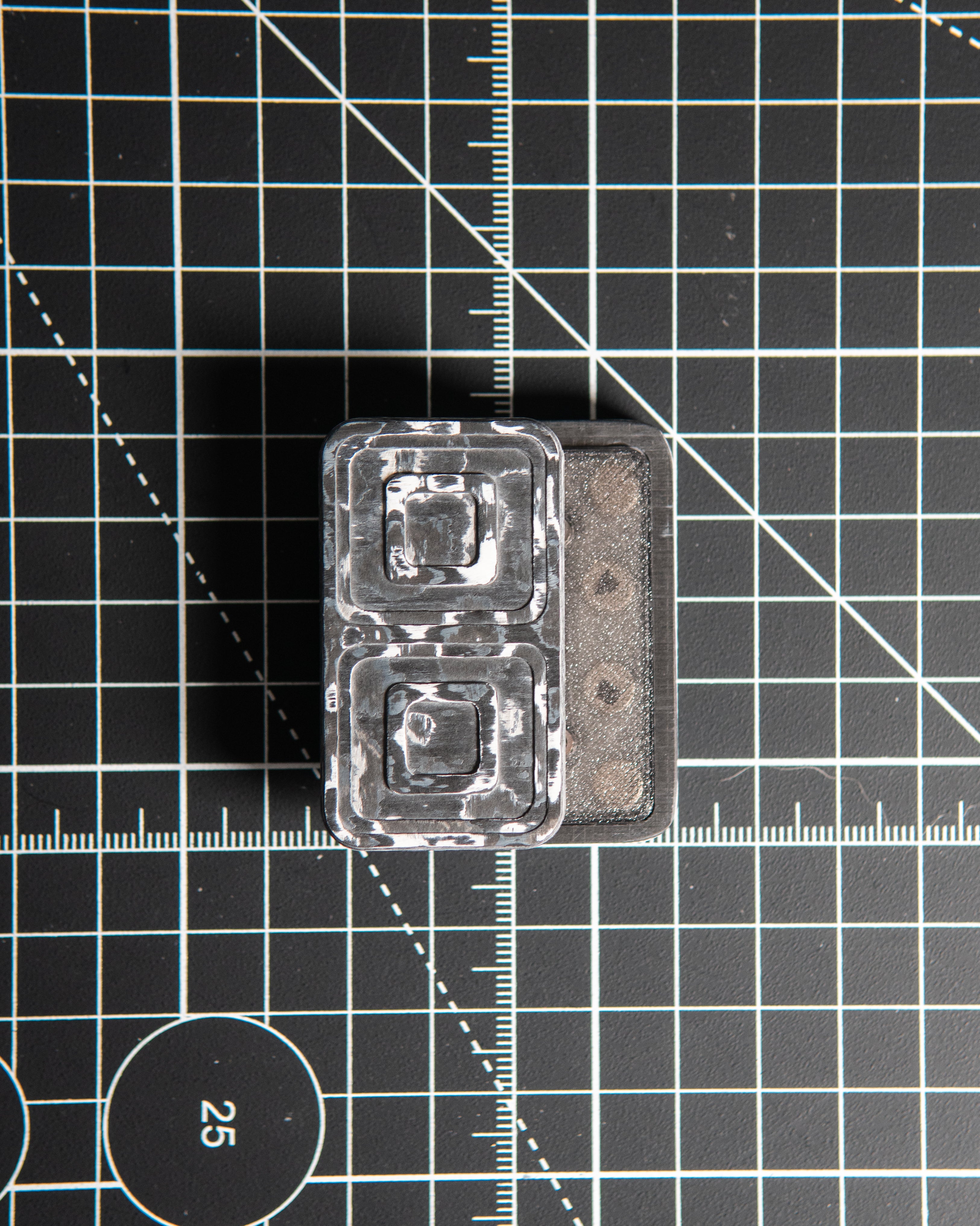 Echo Tile - Maker's Choice, White Storm Carbon Fiber [Blem]