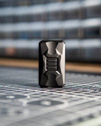 Delta Appa Tile - Aluminum, Piano Black