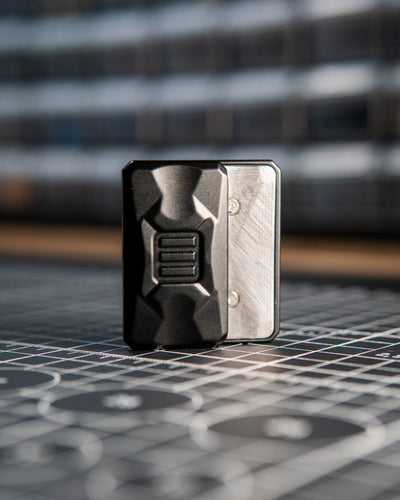 Delta Appa Tile - Aluminum, Piano Black