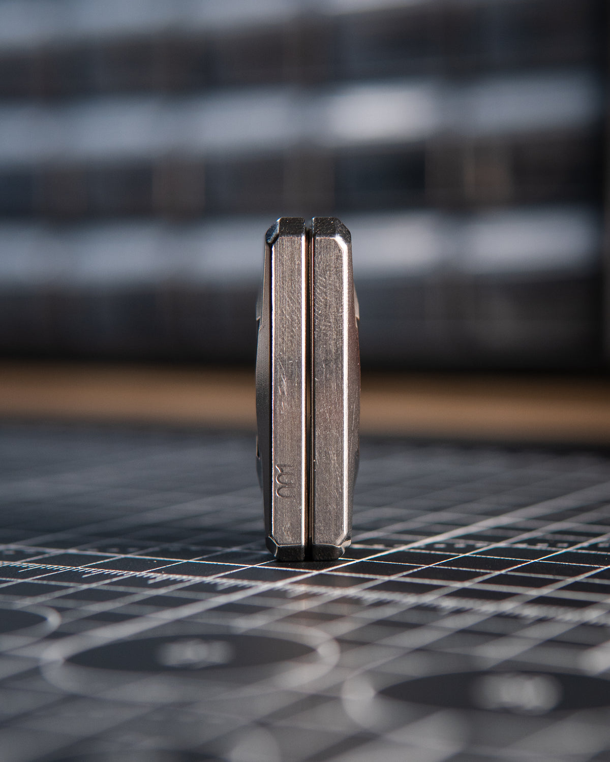 Delta Appa Tile - Titanium Machine Raw [BLEM]