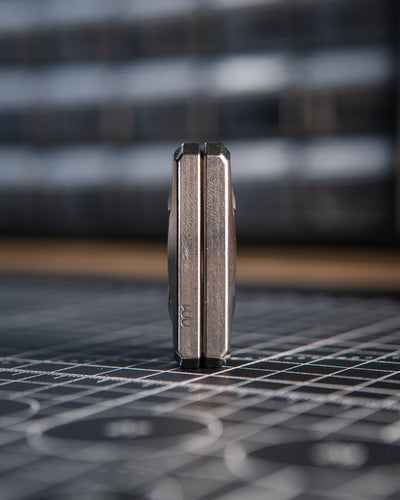 Delta Appa Tile - Titanium Machine Raw [BLEM]