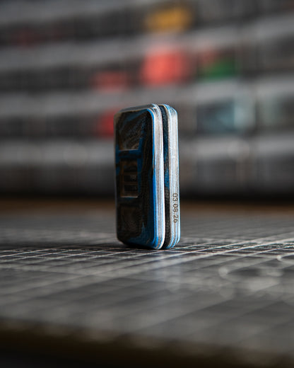 Delta Ergo Pro Tile Fidget Slider - Maker's Choice, Black & Blue G10