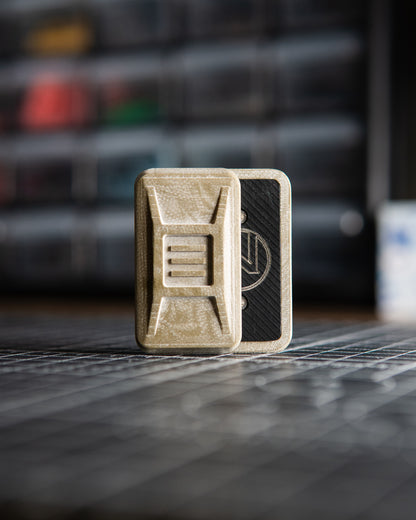 Delta Ergo Pro Tile Fidget Slider - Maker's Choice, Tan Marbled G10