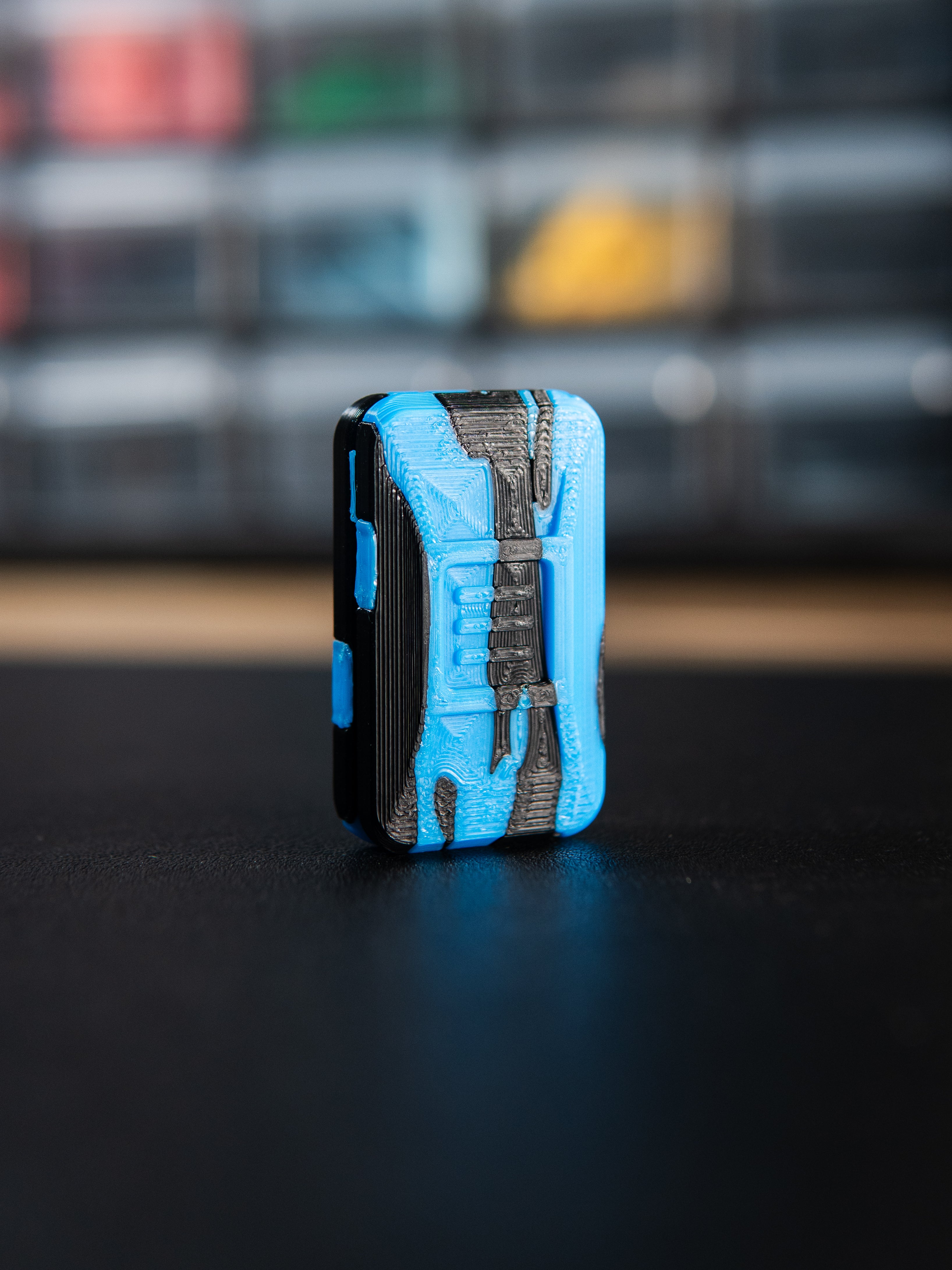 Delta Ergo Tile Fidget Slider - Tiger Camo, Electric Blue/Black