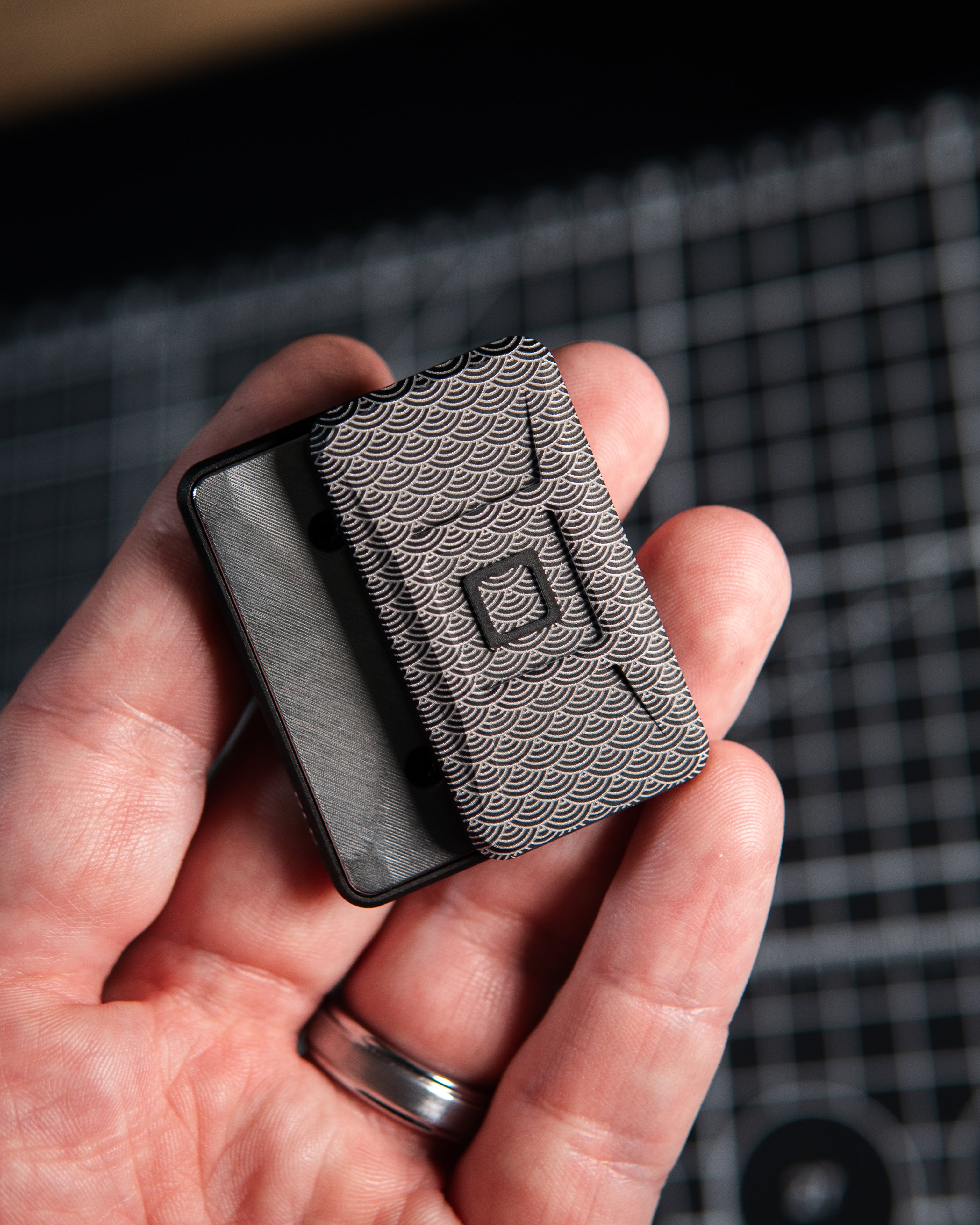 Echo Ergo Tile Fidget Slider - Maker's Choice, Aluminum Black Seigaiha Edition [BLEM]