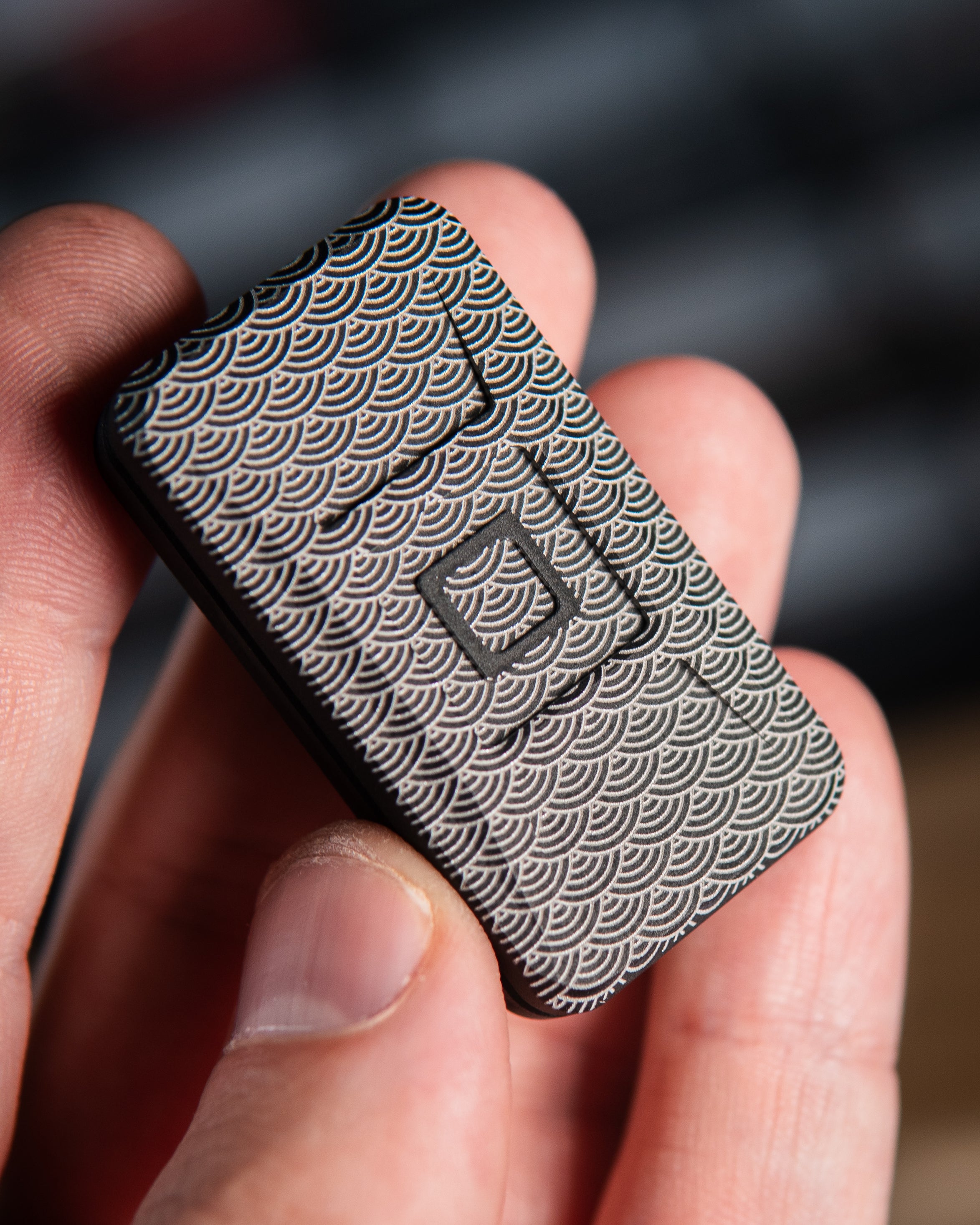 Echo Ergo Tile Fidget Slider - Maker's Choice, Aluminum Black Seigaiha Edition [BLEM]