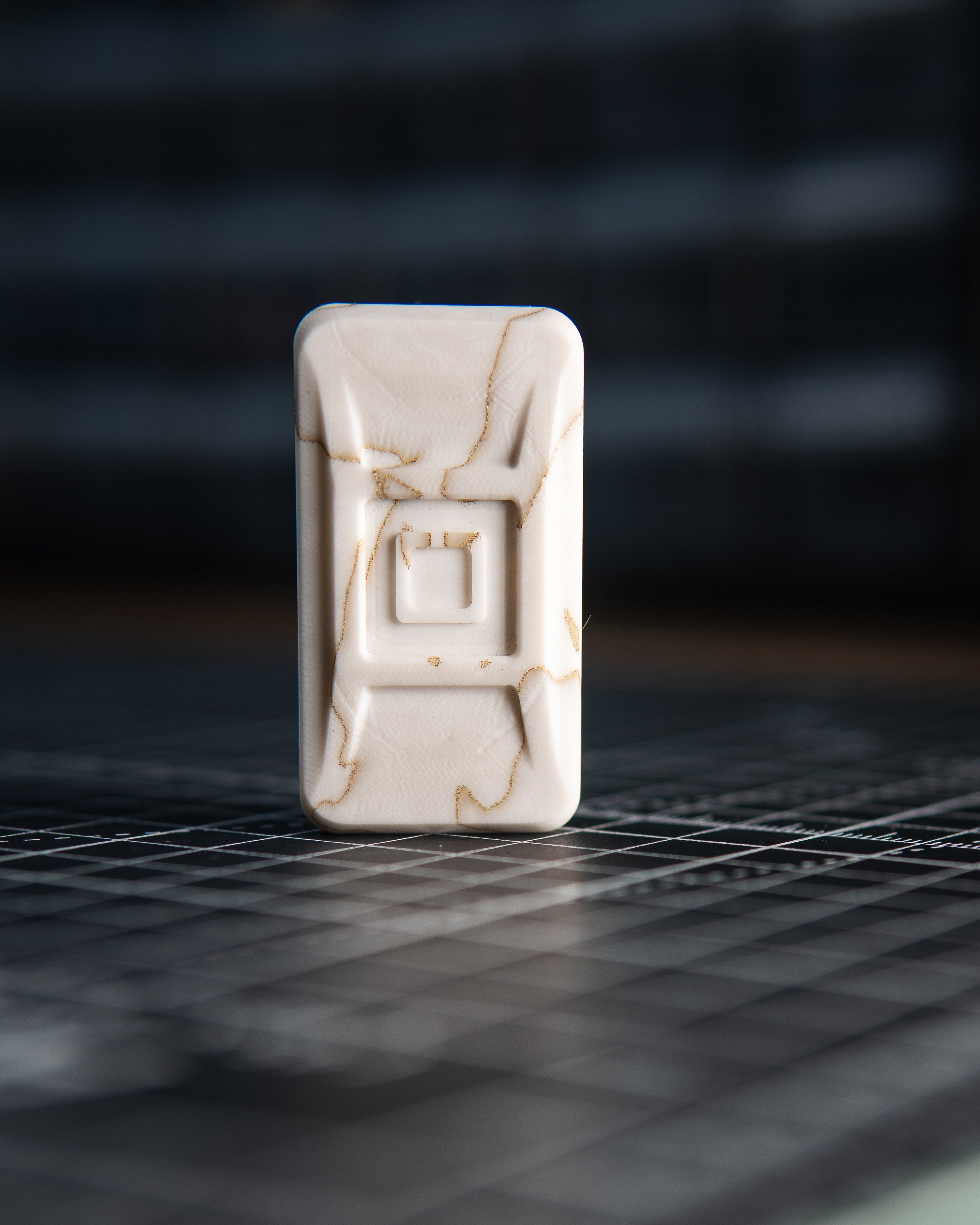 Echo Ergo Pro Tile Fidget Slider - Maker's Choice, Ivory Copper Net Infused Resin