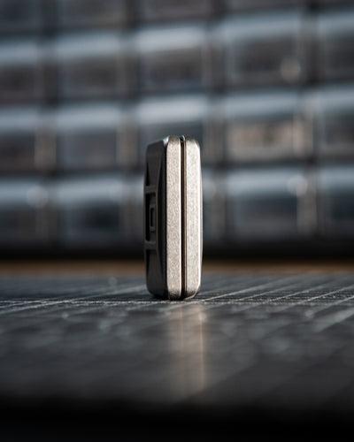 Echo Ergo Tile Fidget Slider - Titanium