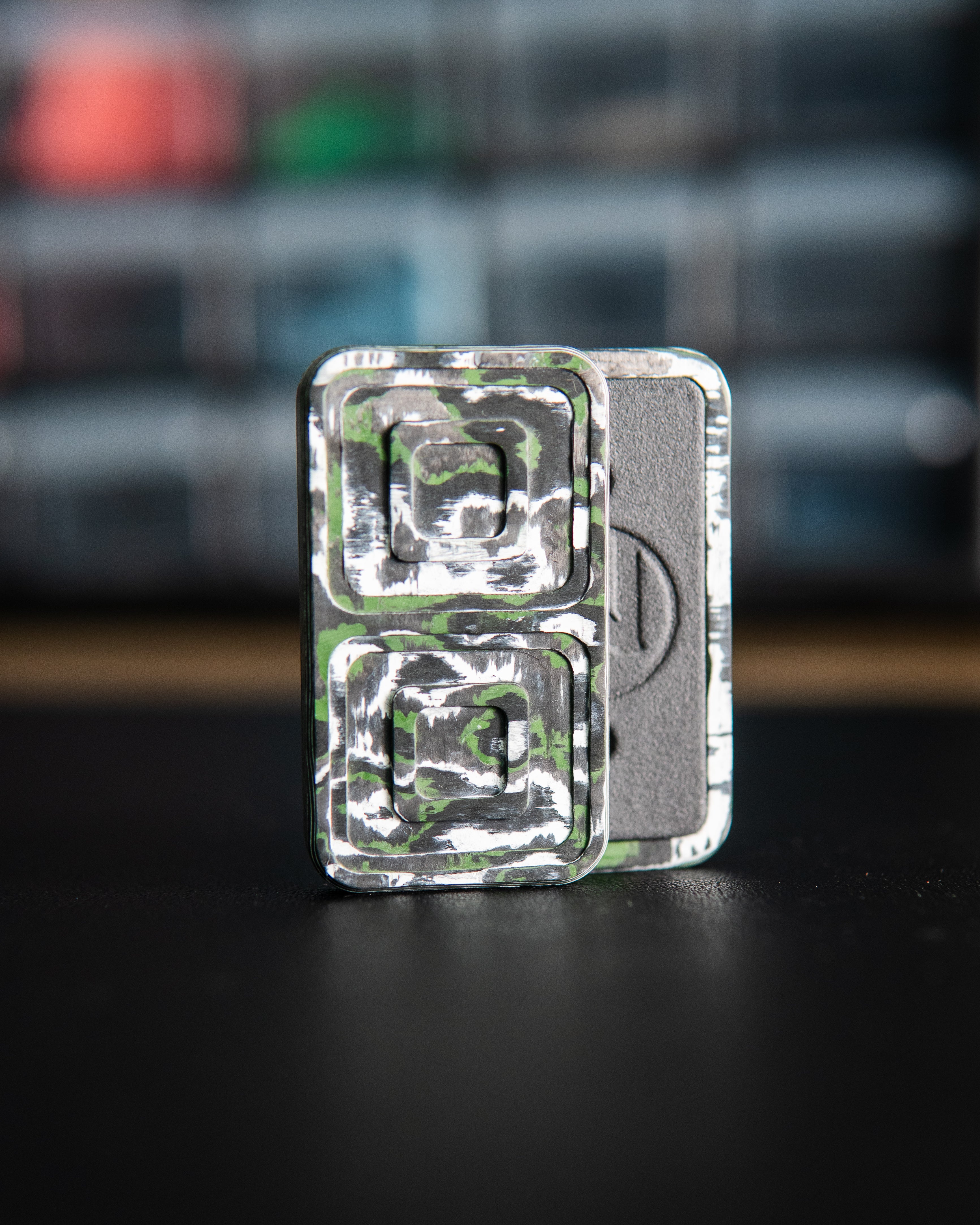 Echo Tile Fidget Slider - Maker's Choice, Pines Peak Carbon Fiber