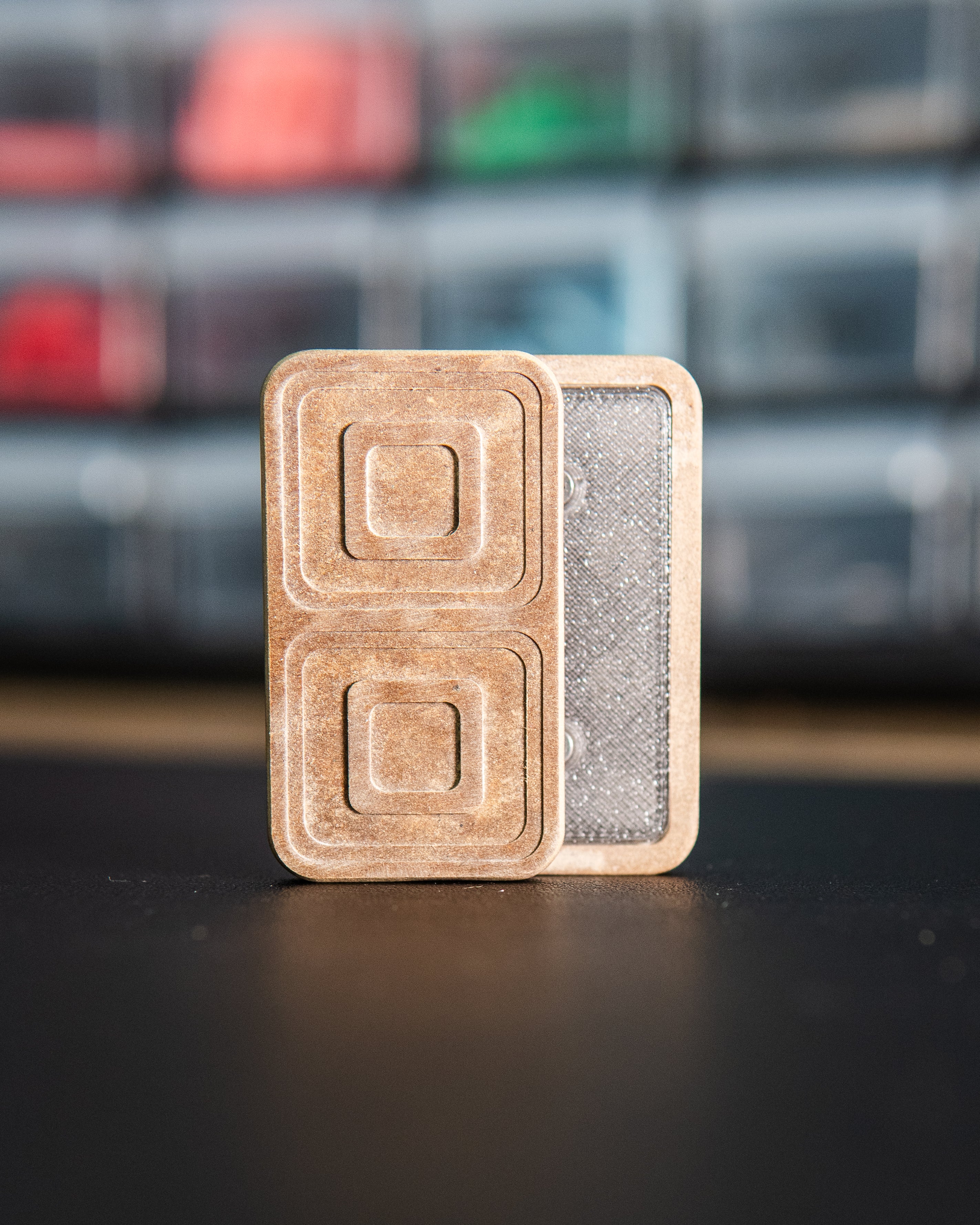 Echo Tile Fidget Slider - Maker's Choice, Whalite Richlite