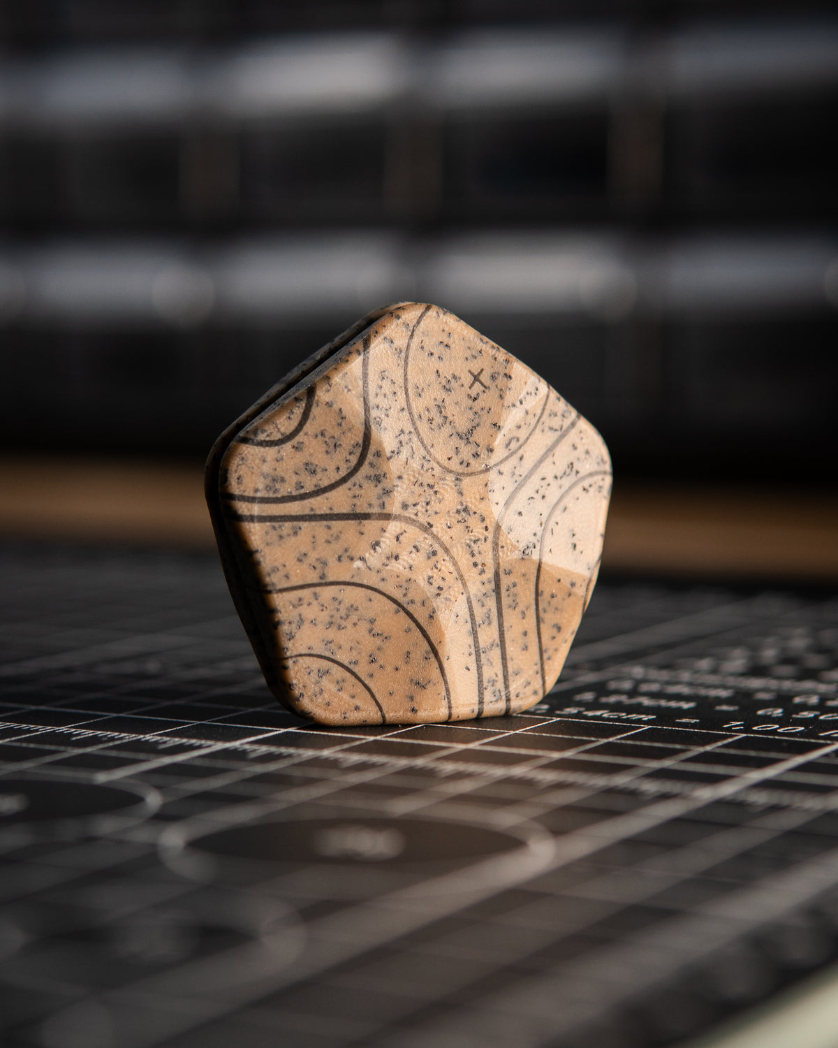 The ISO - Silent Magnetic Haptic Coin (Grip-Tec GripX, Dark Earth Topo)