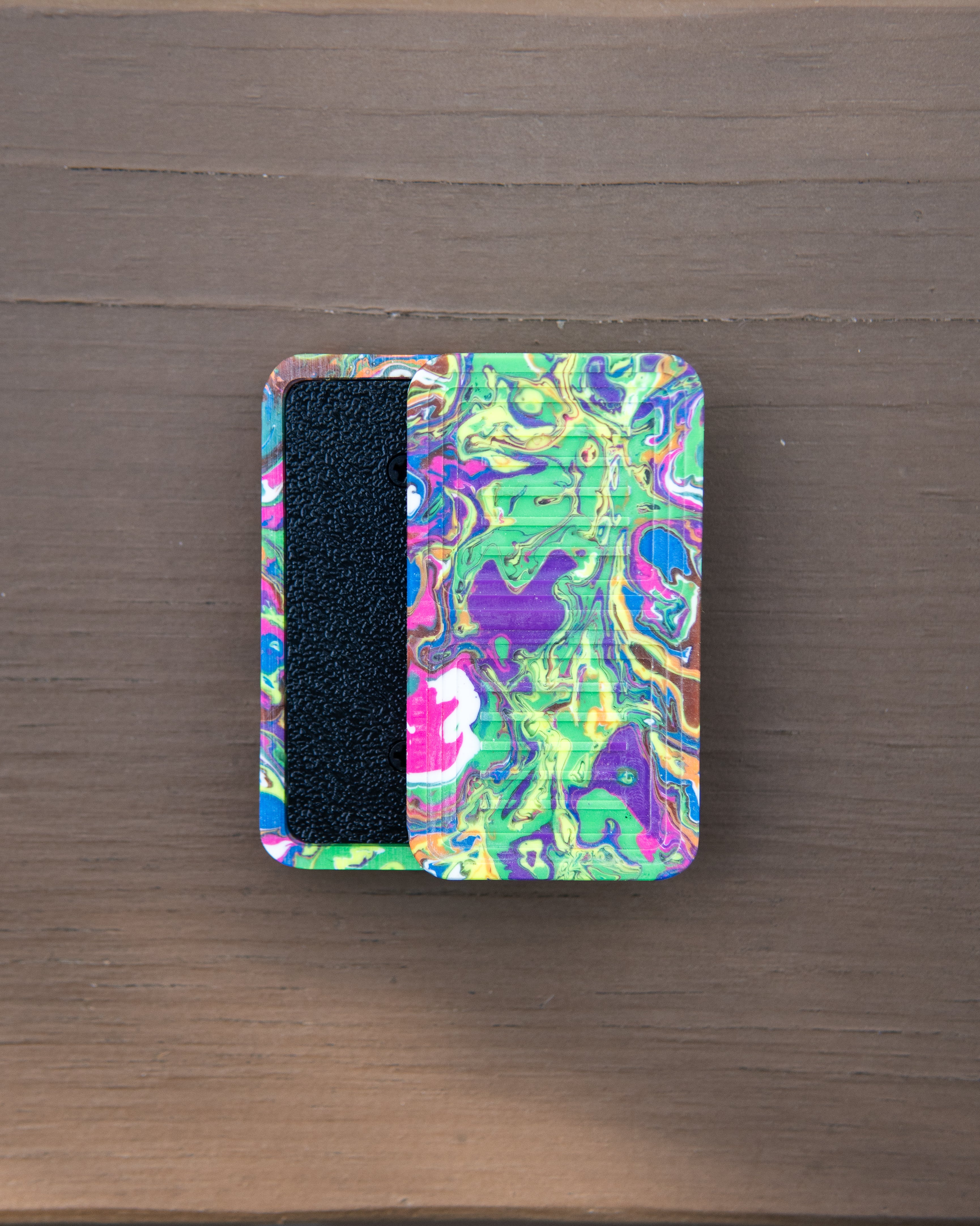 Tile Fidget Slider (Gen 2) - Maker's Choice, Retrovertigo Resin #2