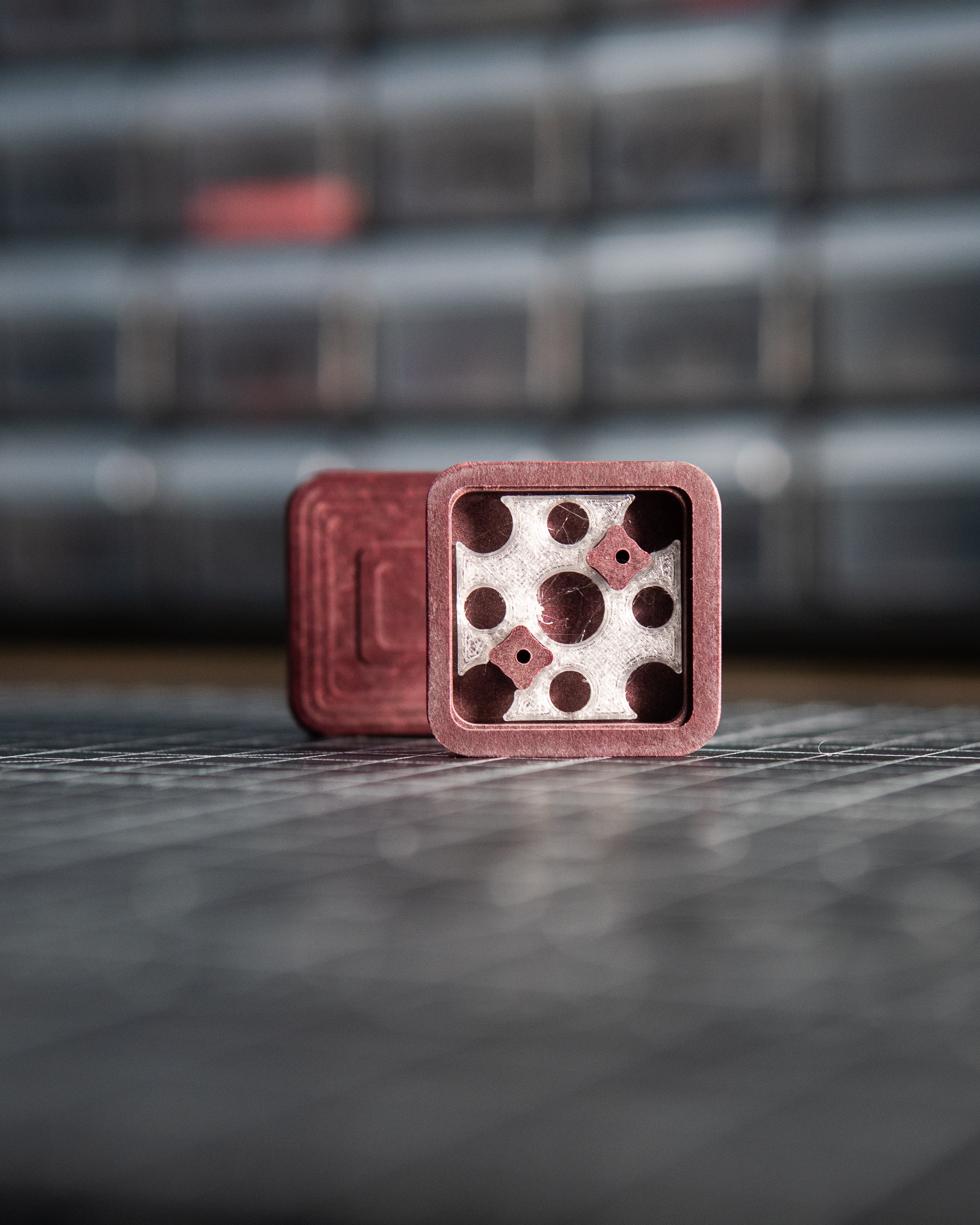 Mini V2 Tile Fidget Slider - Maker's Choice, Red Richlite