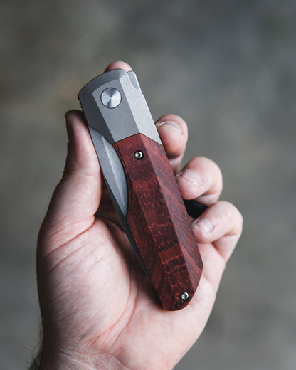 Vero Engineering Synapse XL Premium Padauk Scales