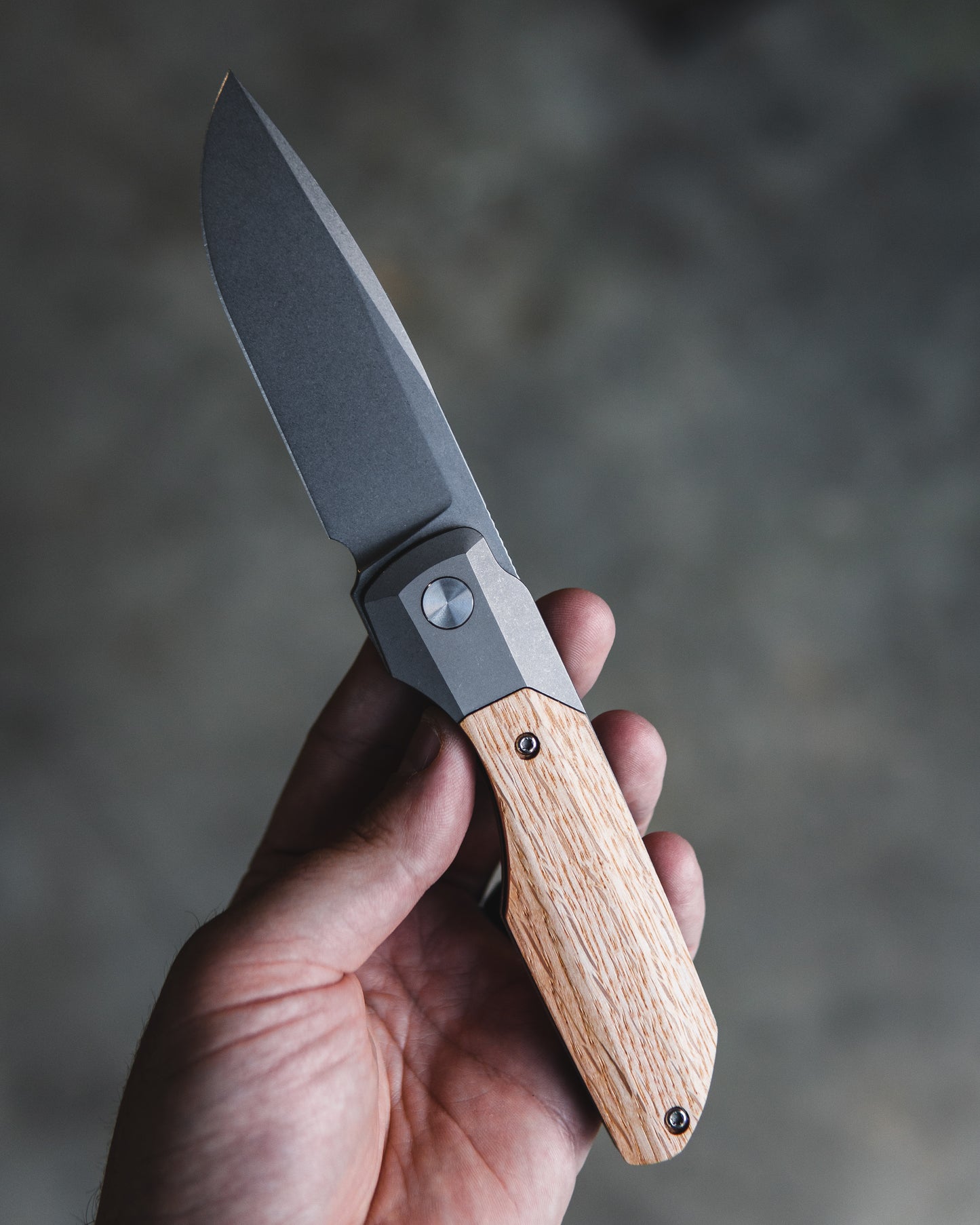 Vero Engineering Synapse XL White Oak Scales