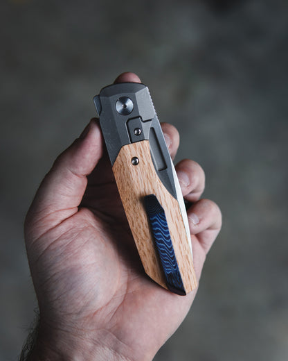 Vero Engineering Synapse XL White Oak Scales